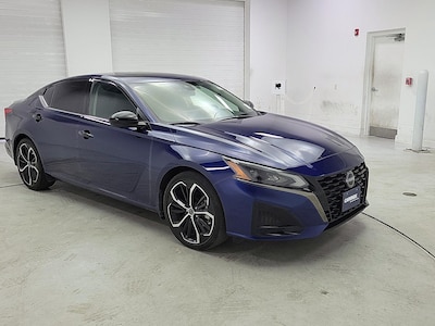 2023 Nissan Altima SR