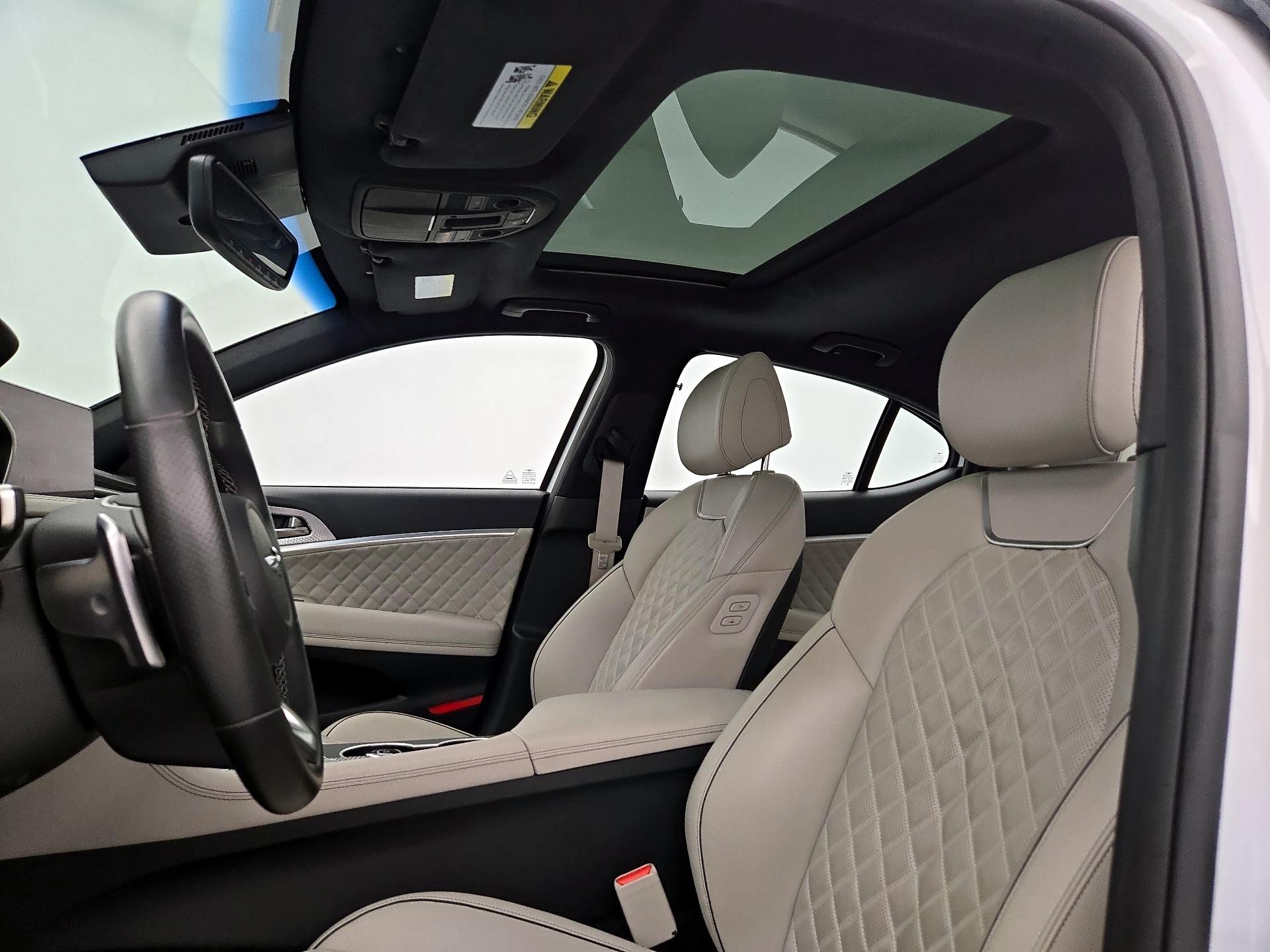 Thumbnail: 2023 Genesis G70 - 20