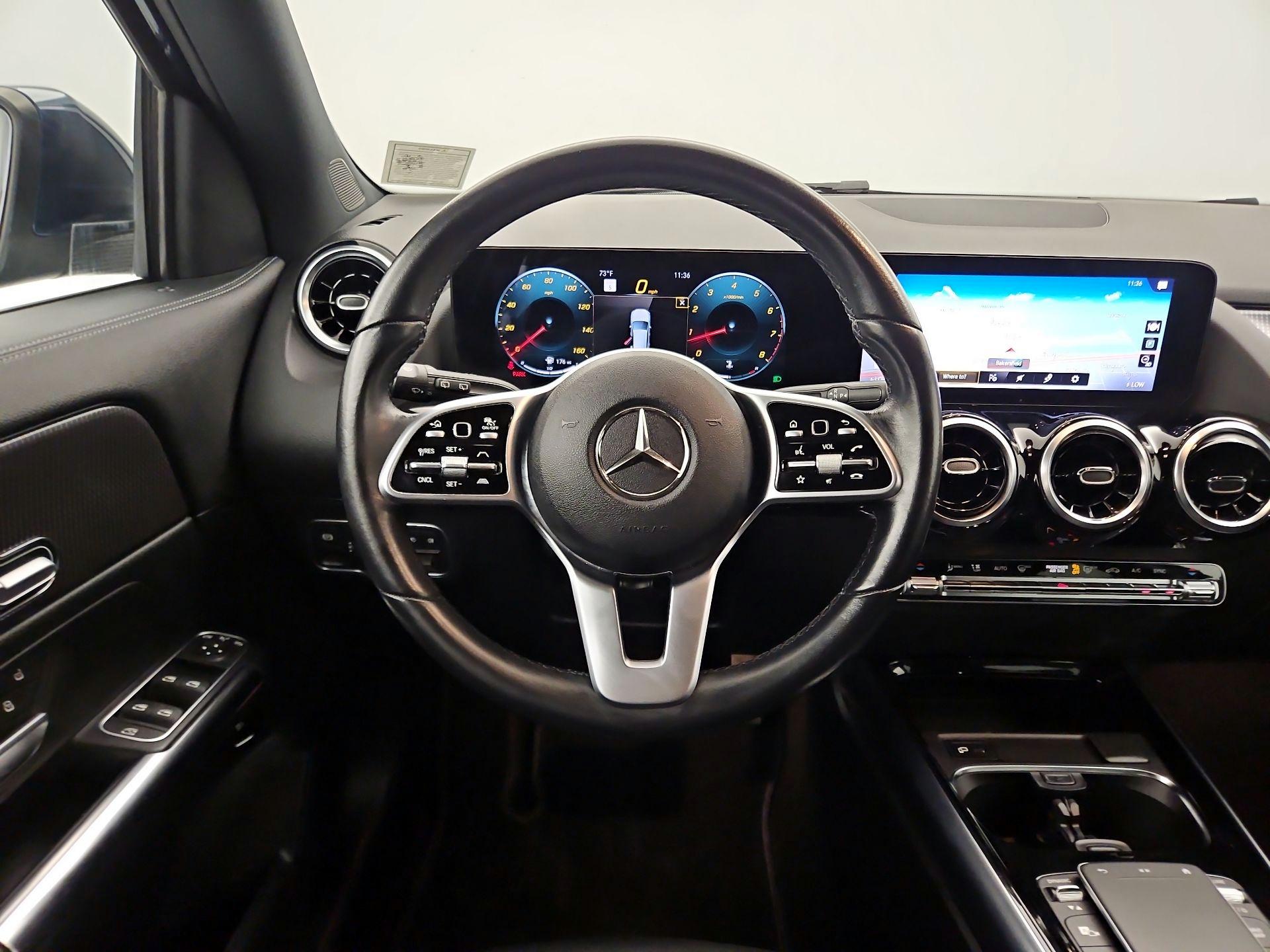 Thumbnail: 2022 Mercedes-Benz GLA - 10