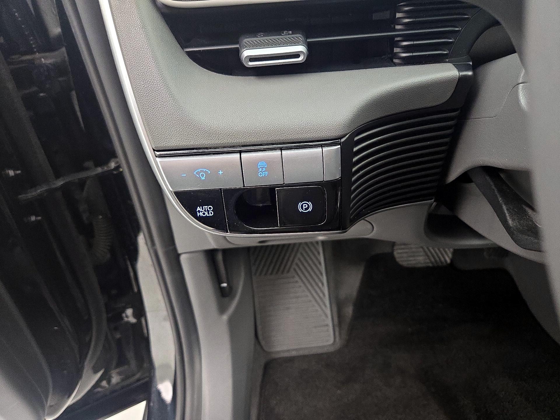 Thumbnail: 2024 Hyundai Ioniq 5 - 13
