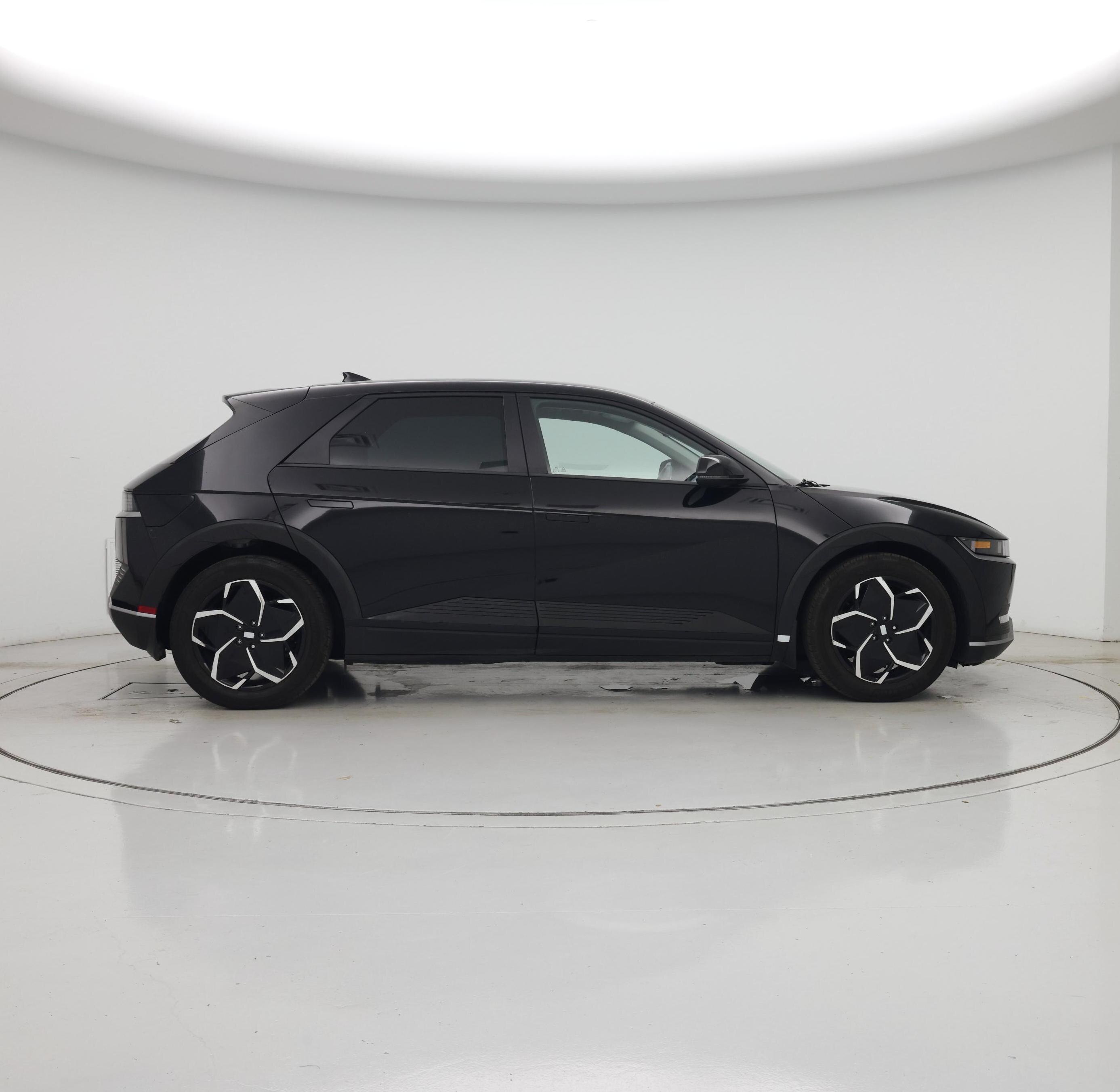 Thumbnail: 2024 Hyundai Ioniq 5 - 7