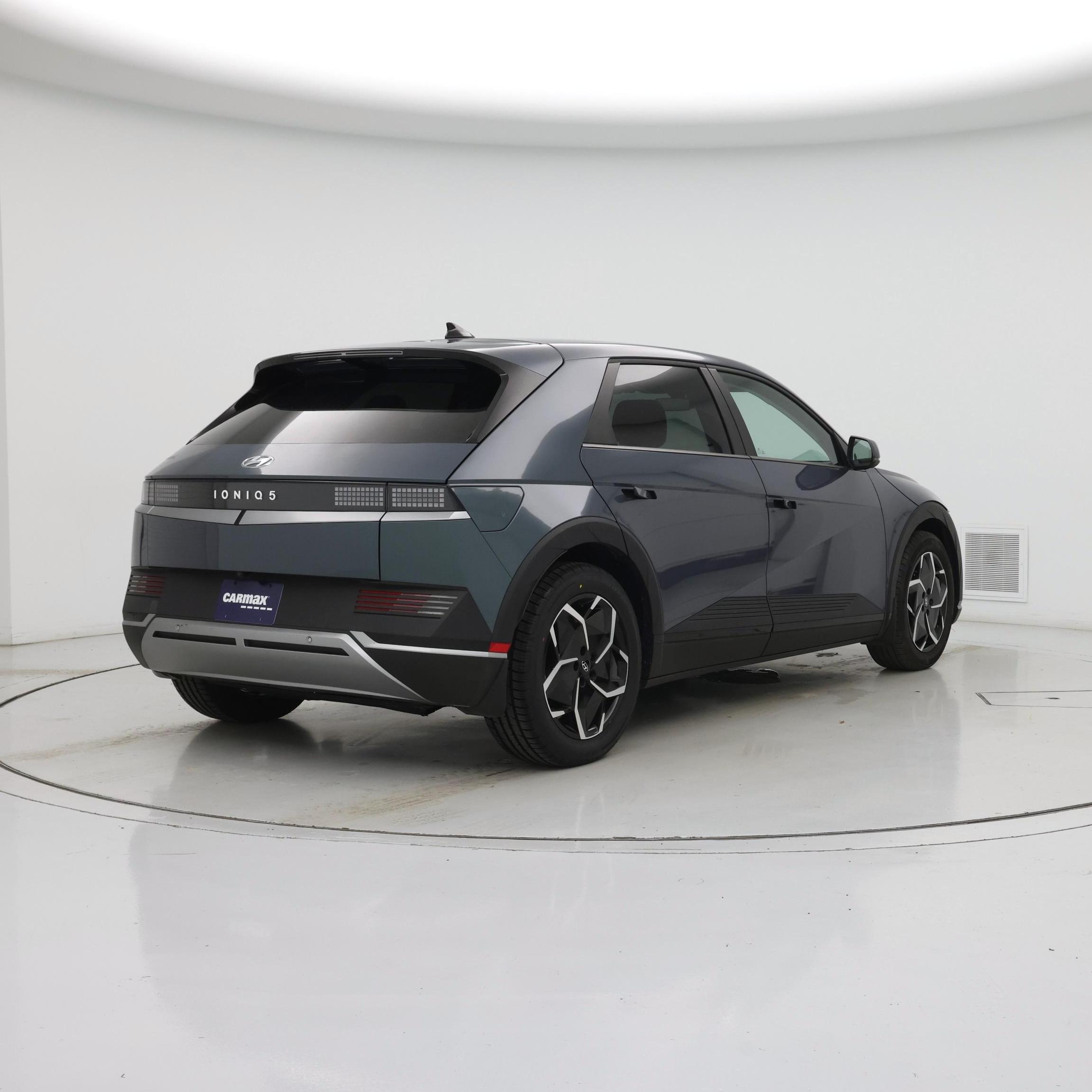 Thumbnail: 2024 Hyundai Ioniq 5 - 8