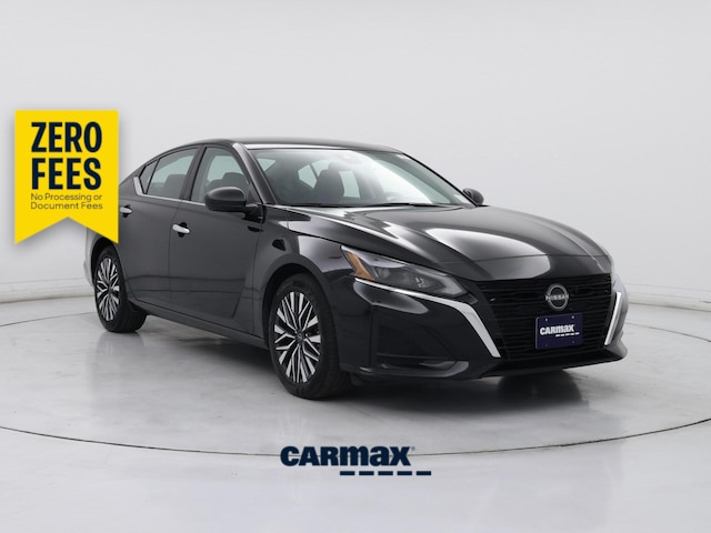 Black 2025 Nissan Altima 2.5 SV FWD Sedan Front-Wheel Drive Automatic