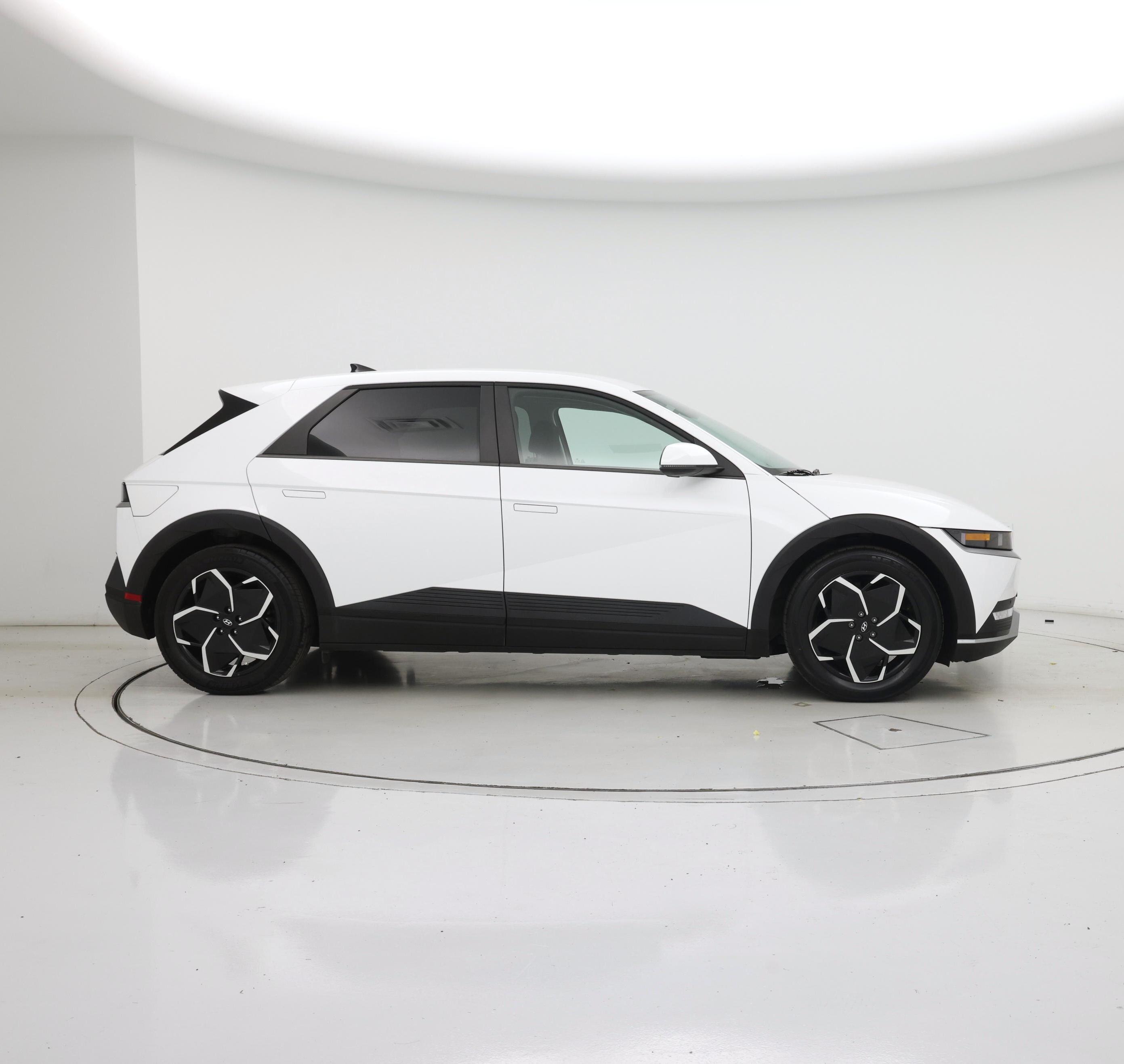 Thumbnail: 2024 Hyundai Ioniq 5 - 7