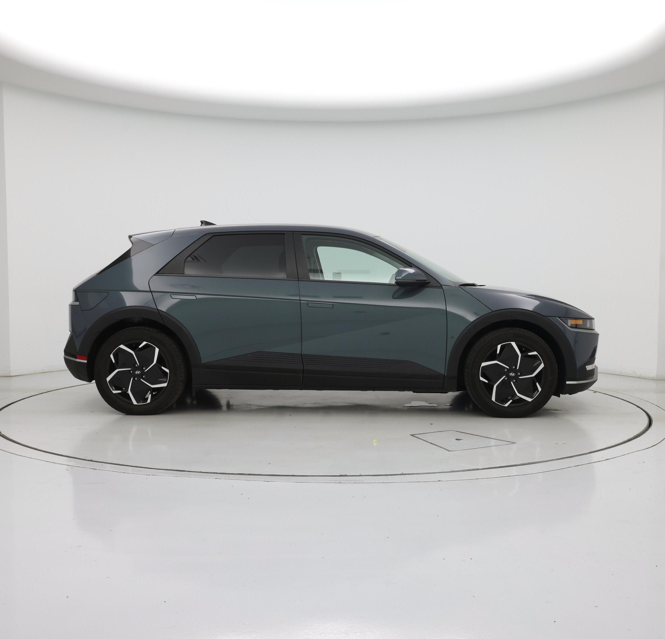 Thumbnail: 2024 Hyundai Ioniq 5 - 7