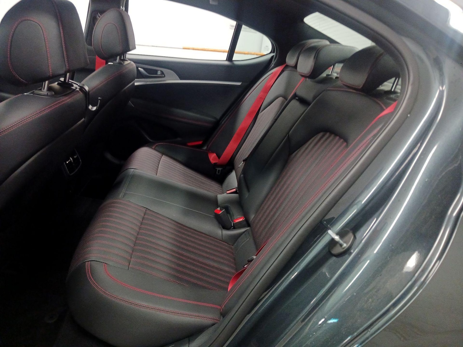2023 GENESIS G70 Standard - Photo 20