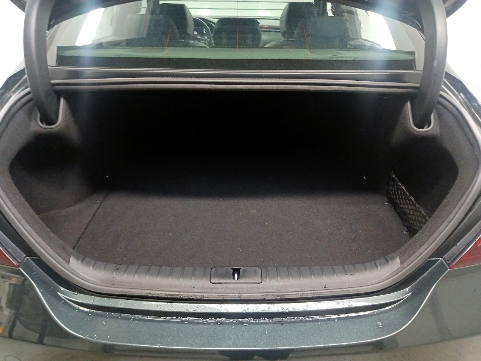 2023 GENESIS G70 Standard - Photo 21
