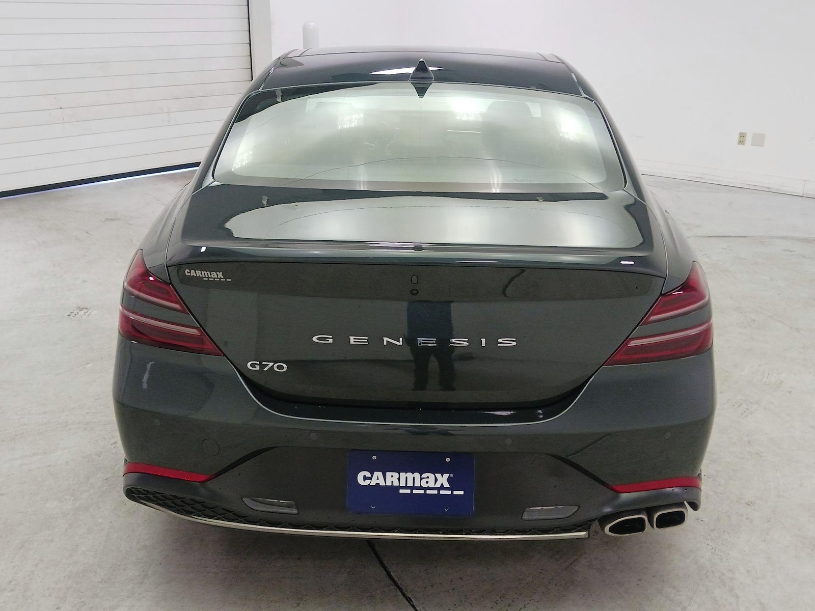 2023 GENESIS G70 Standard - Photo 6