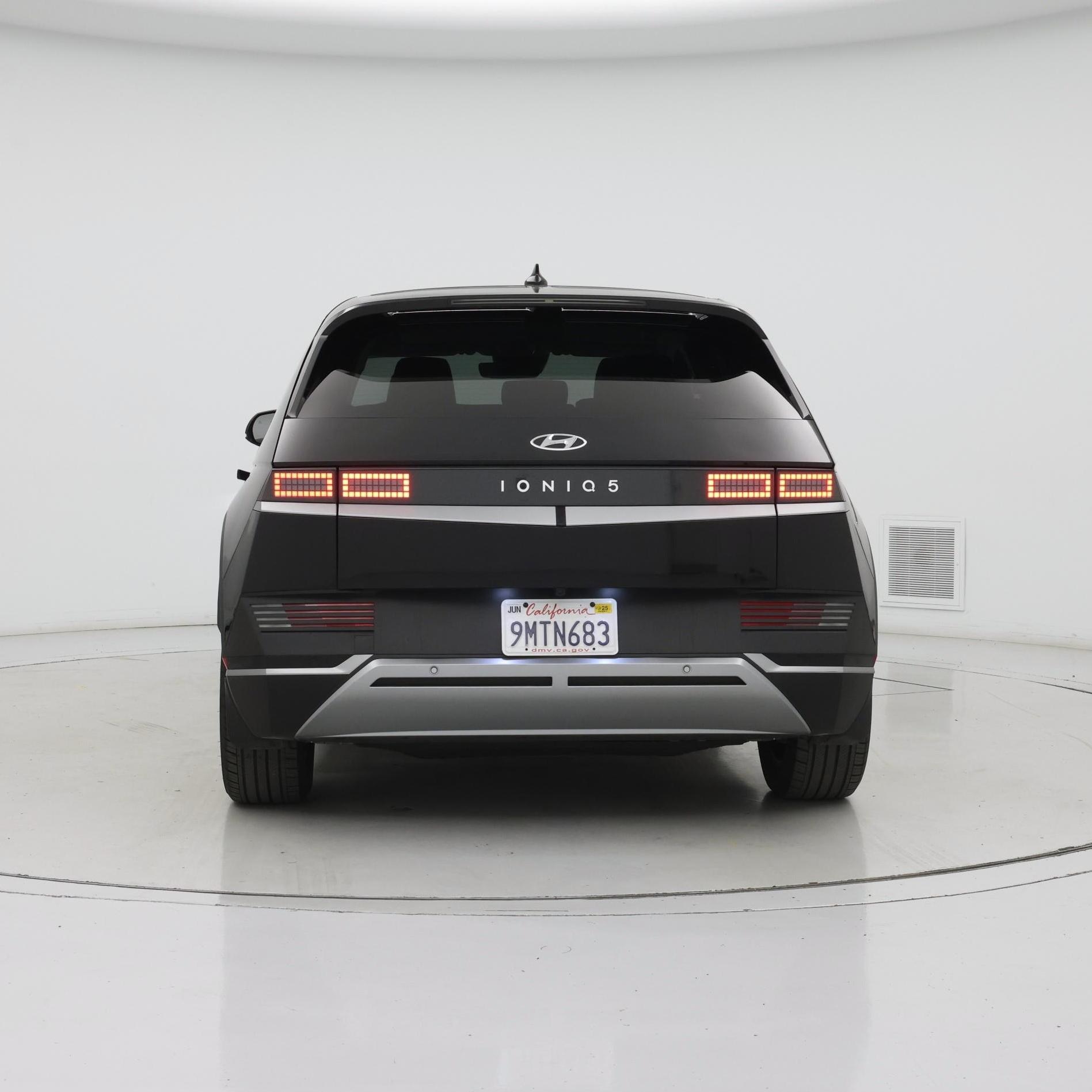 Thumbnail: 2024 Hyundai Ioniq 5 - 6