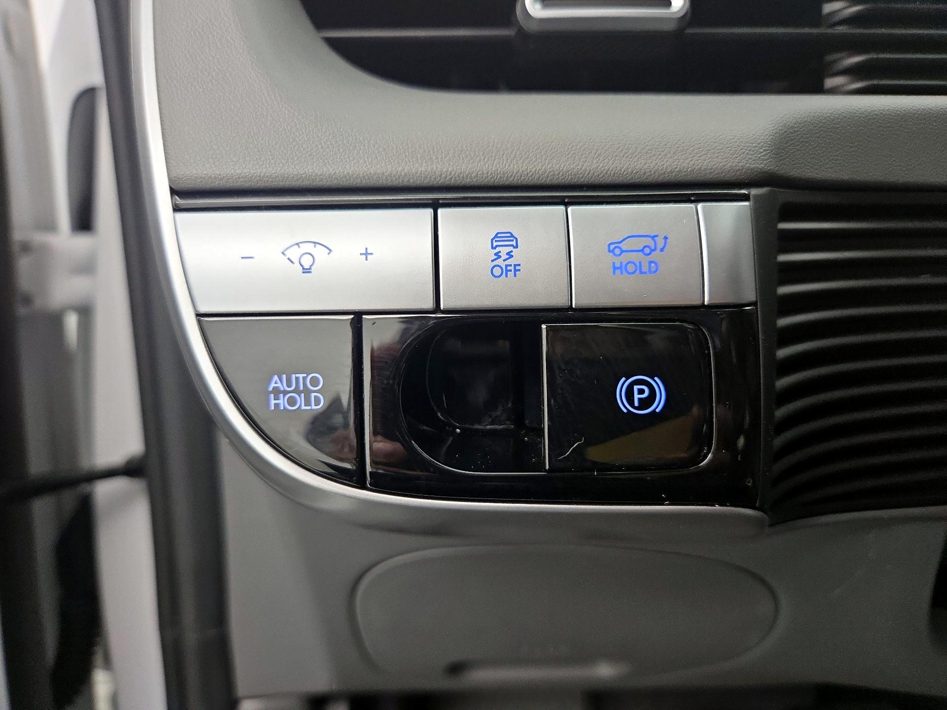 Thumbnail: 2024 Hyundai Ioniq 5 - 13