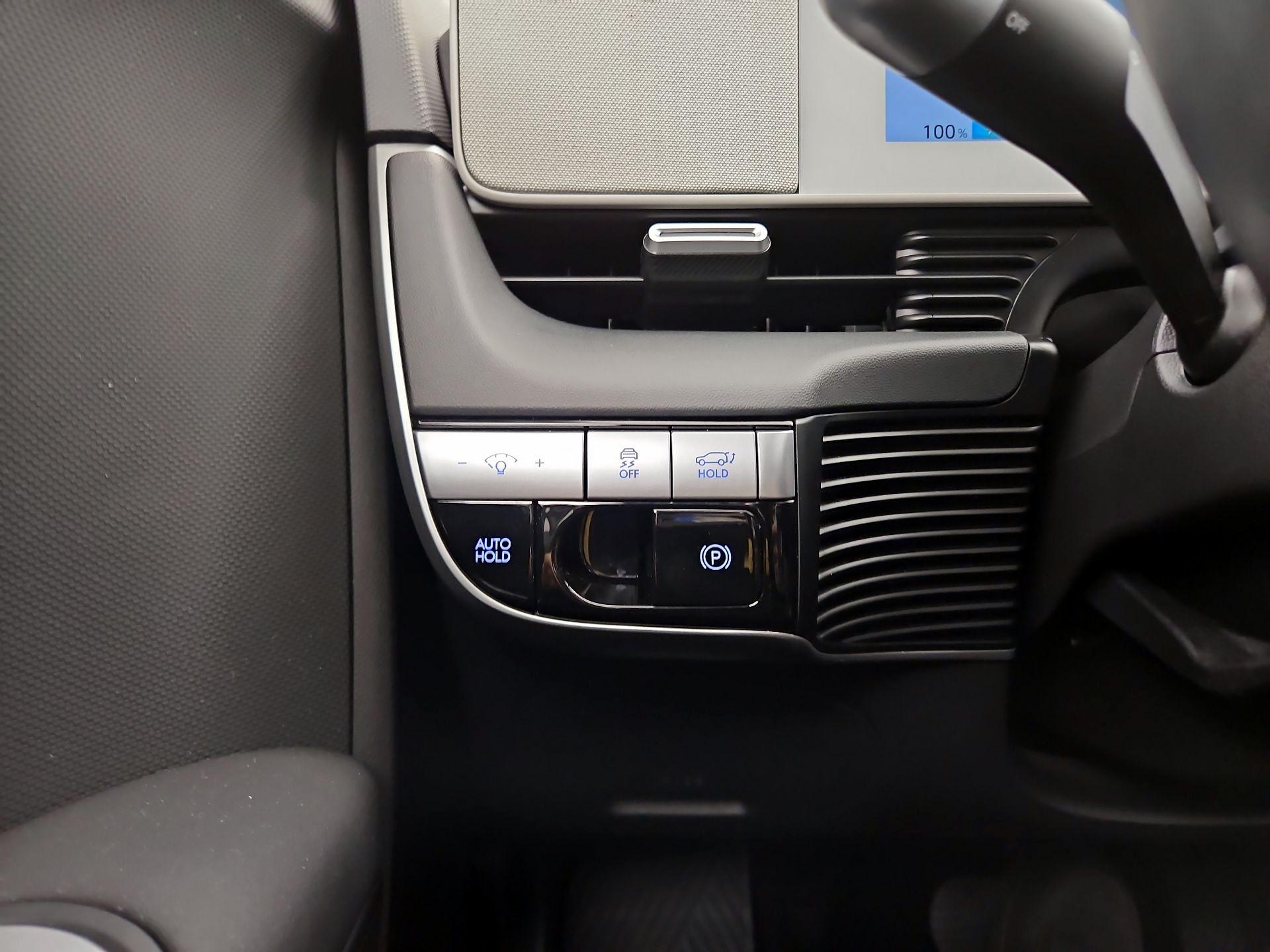 Thumbnail: 2024 Hyundai Ioniq 5 - 13