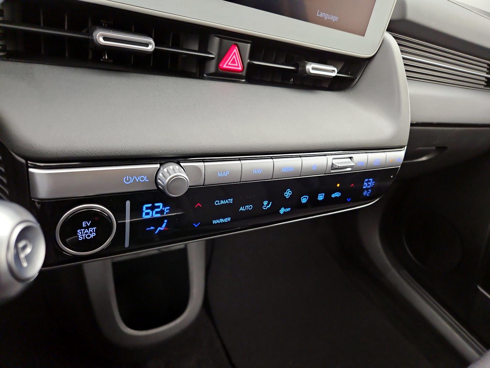 Thumbnail: 2024 Hyundai Ioniq 5 - 17