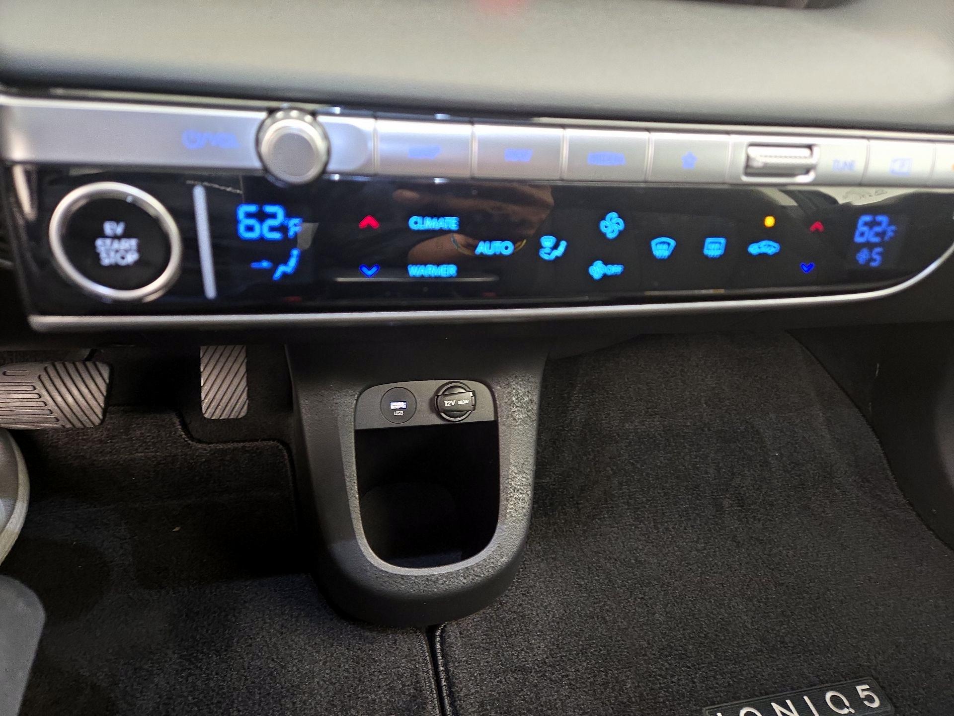 Thumbnail: 2024 Hyundai Ioniq 5 - 17