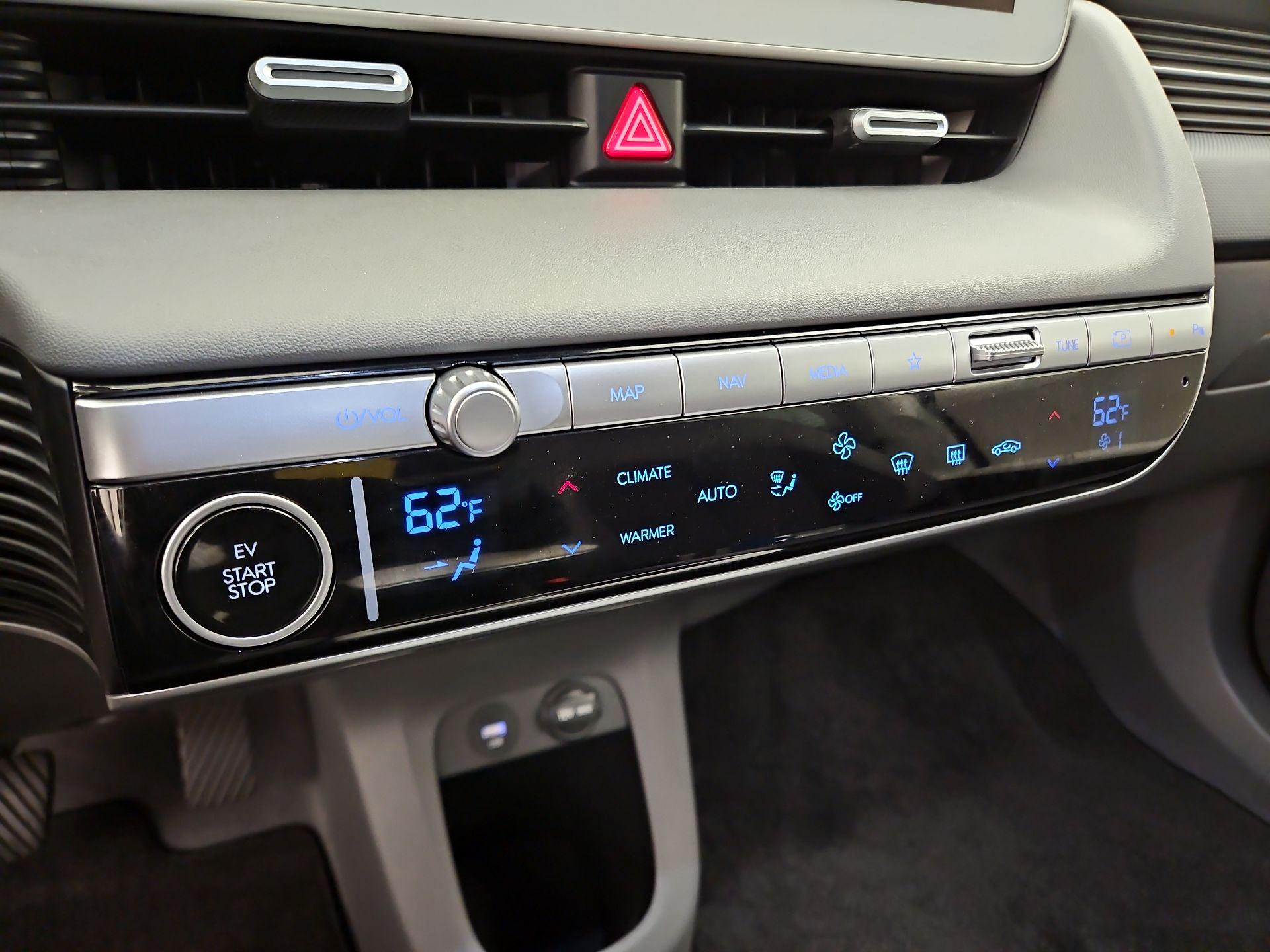 Thumbnail: 2024 Hyundai Ioniq 5 - 14