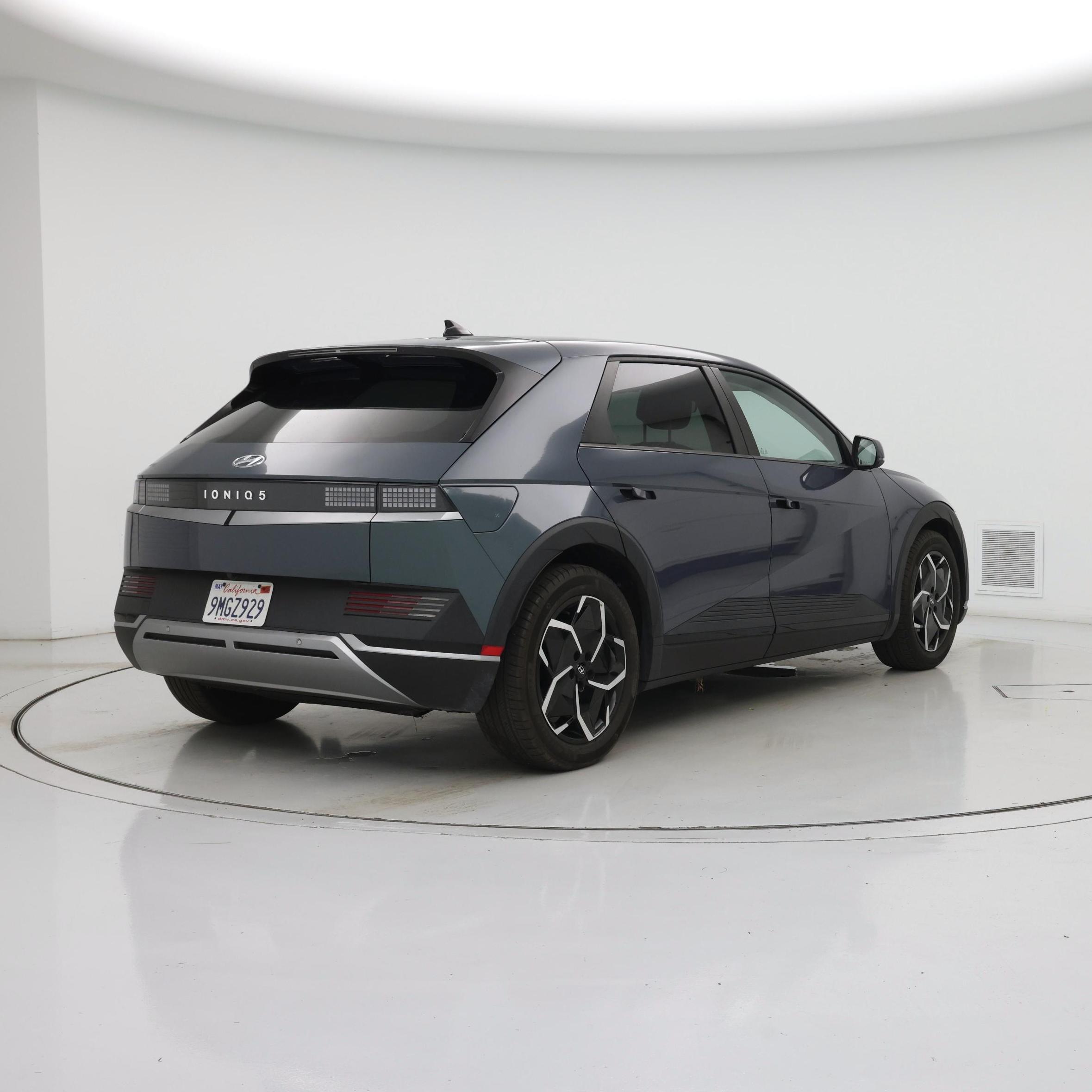 Thumbnail: 2024 Hyundai Ioniq 5 - 8