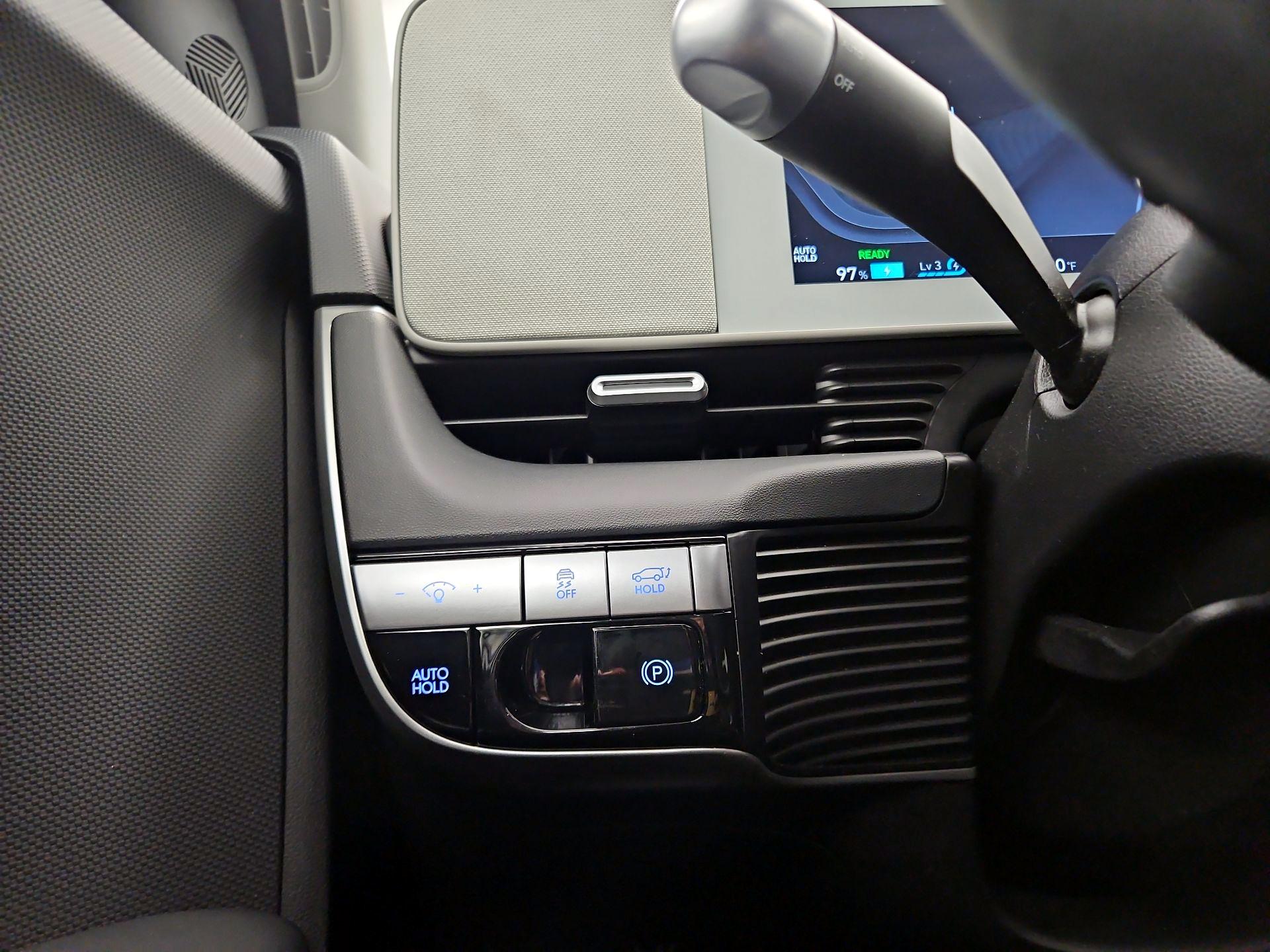 Thumbnail: 2024 Hyundai Ioniq 5 - 13