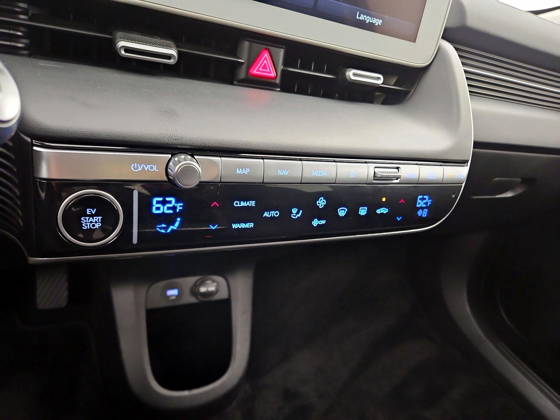 Thumbnail: 2024 Hyundai Ioniq 5 - 16