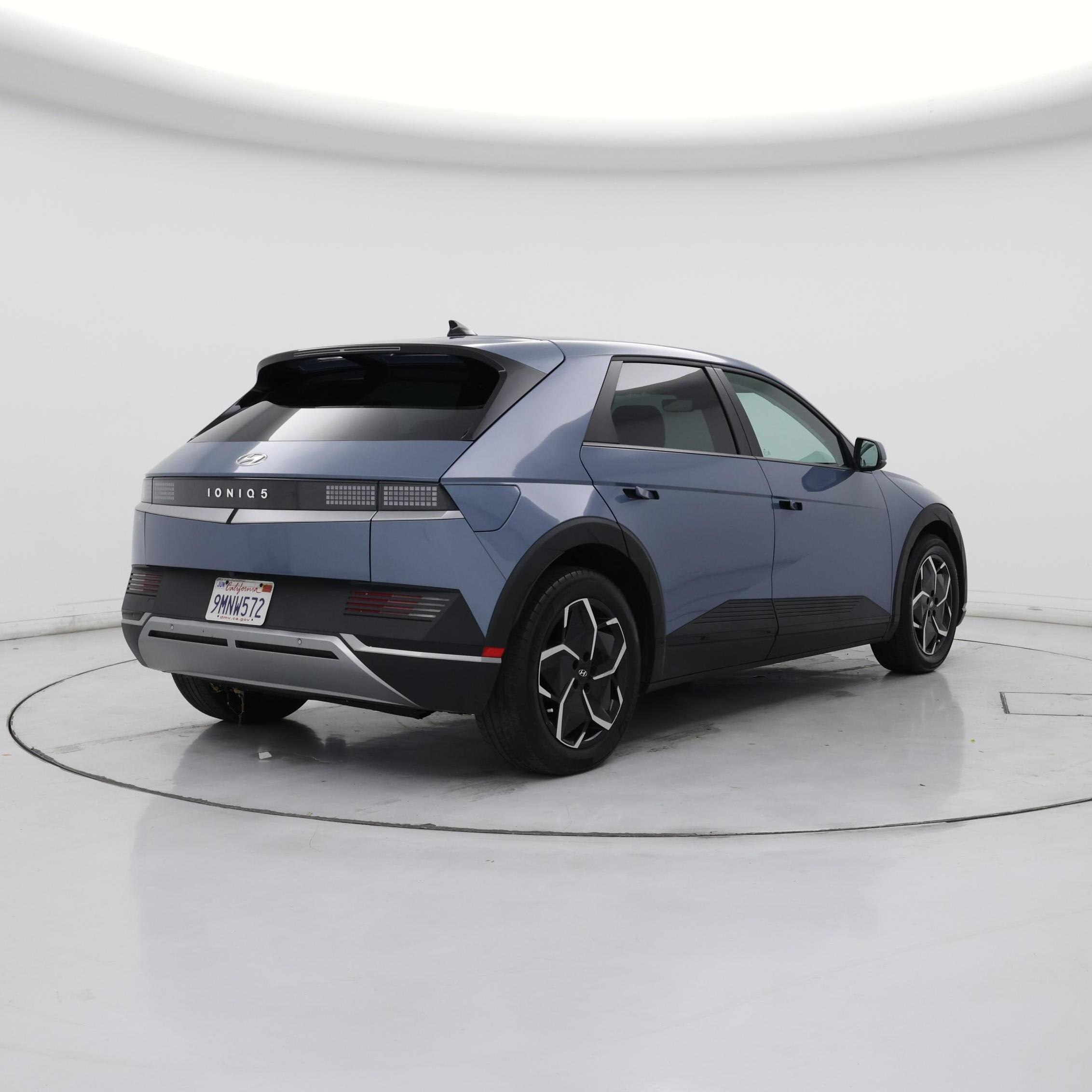 Thumbnail: 2024 Hyundai Ioniq 5 - 8