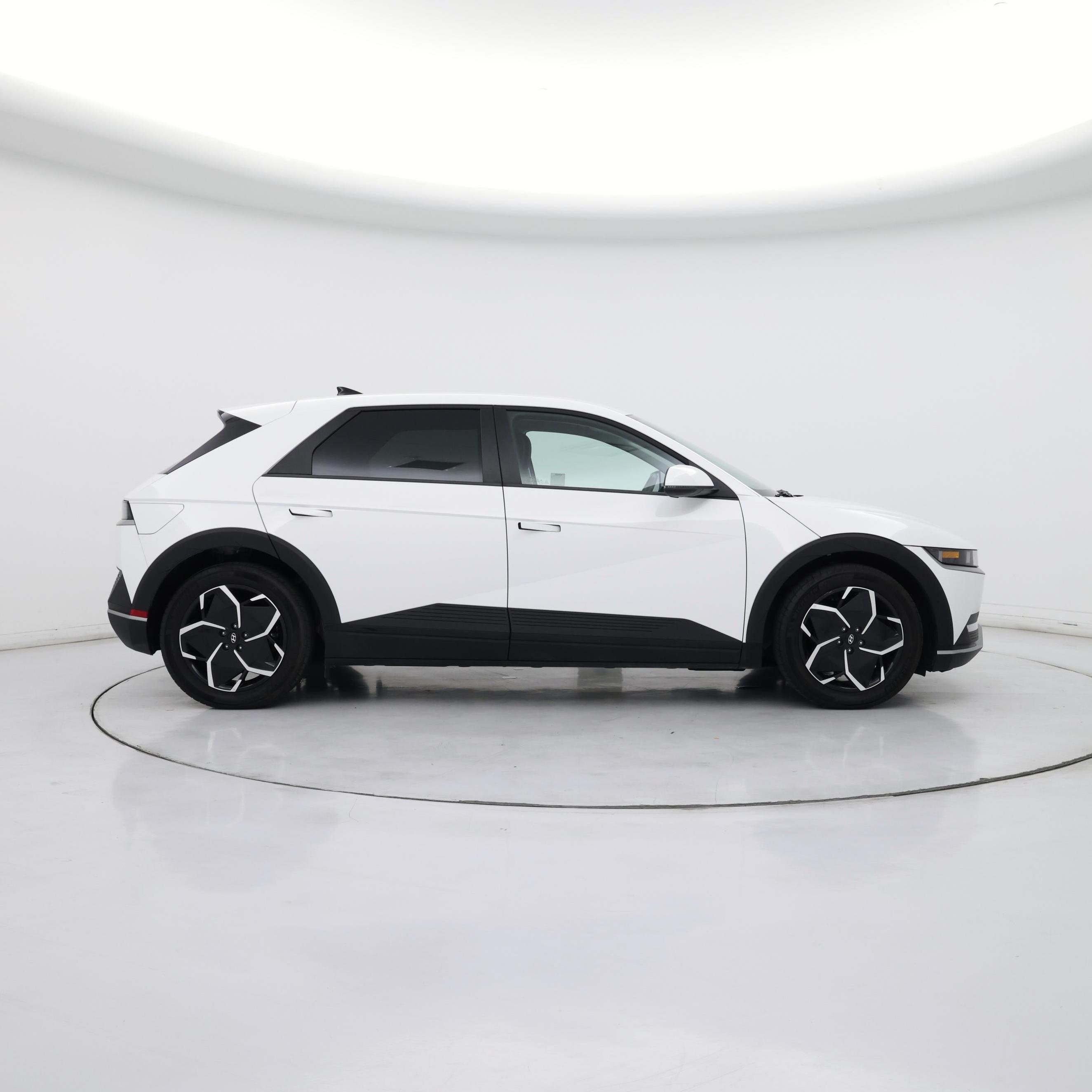 Thumbnail: 2024 Hyundai Ioniq 5 - 7