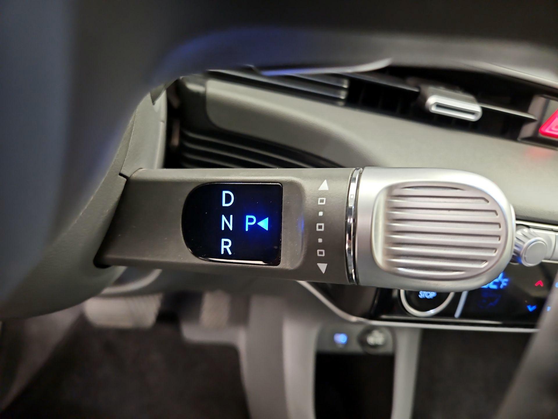 Thumbnail: 2024 Hyundai Ioniq 5 - 18