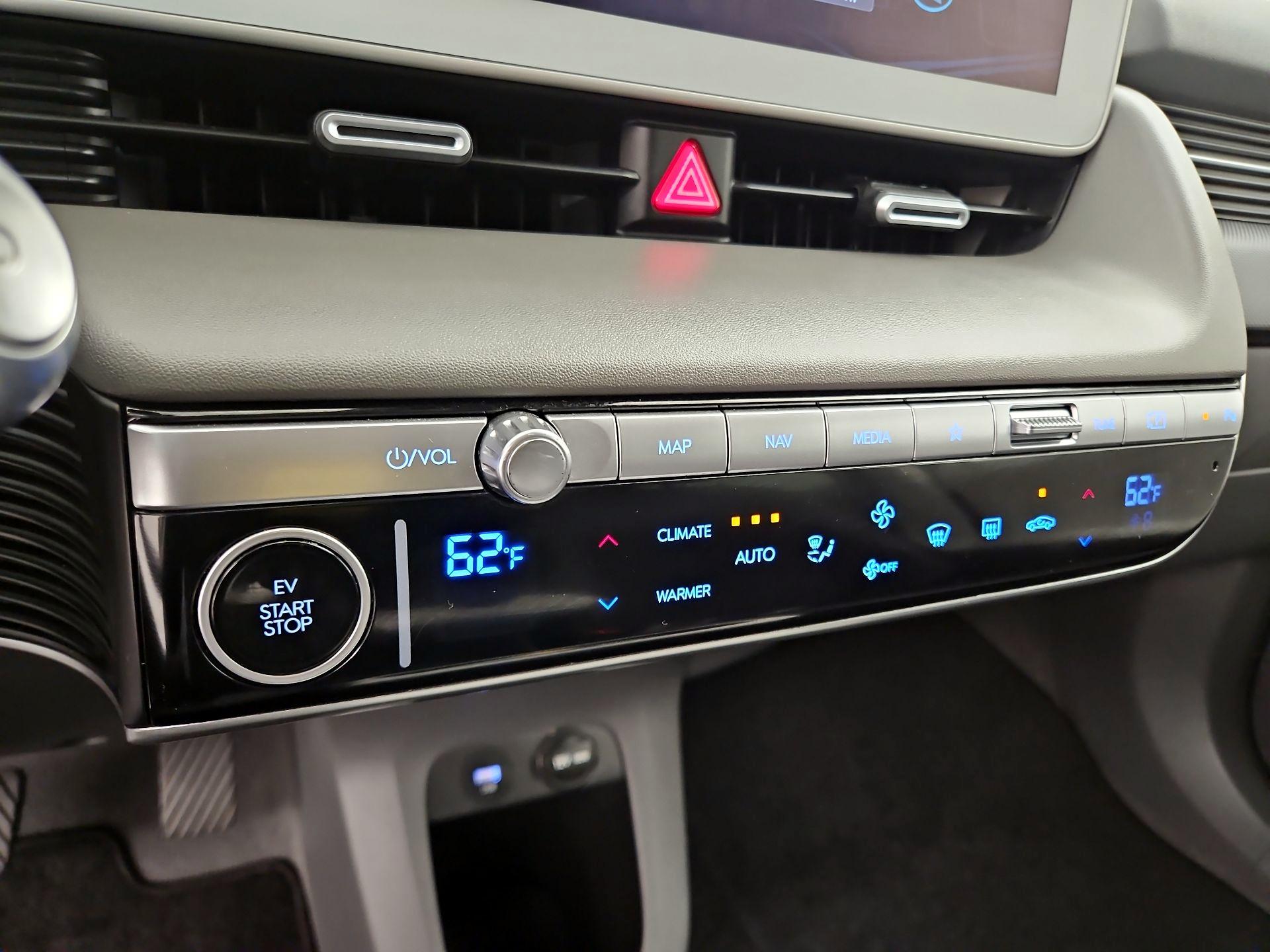 Thumbnail: 2024 Hyundai Ioniq 5 - 14
