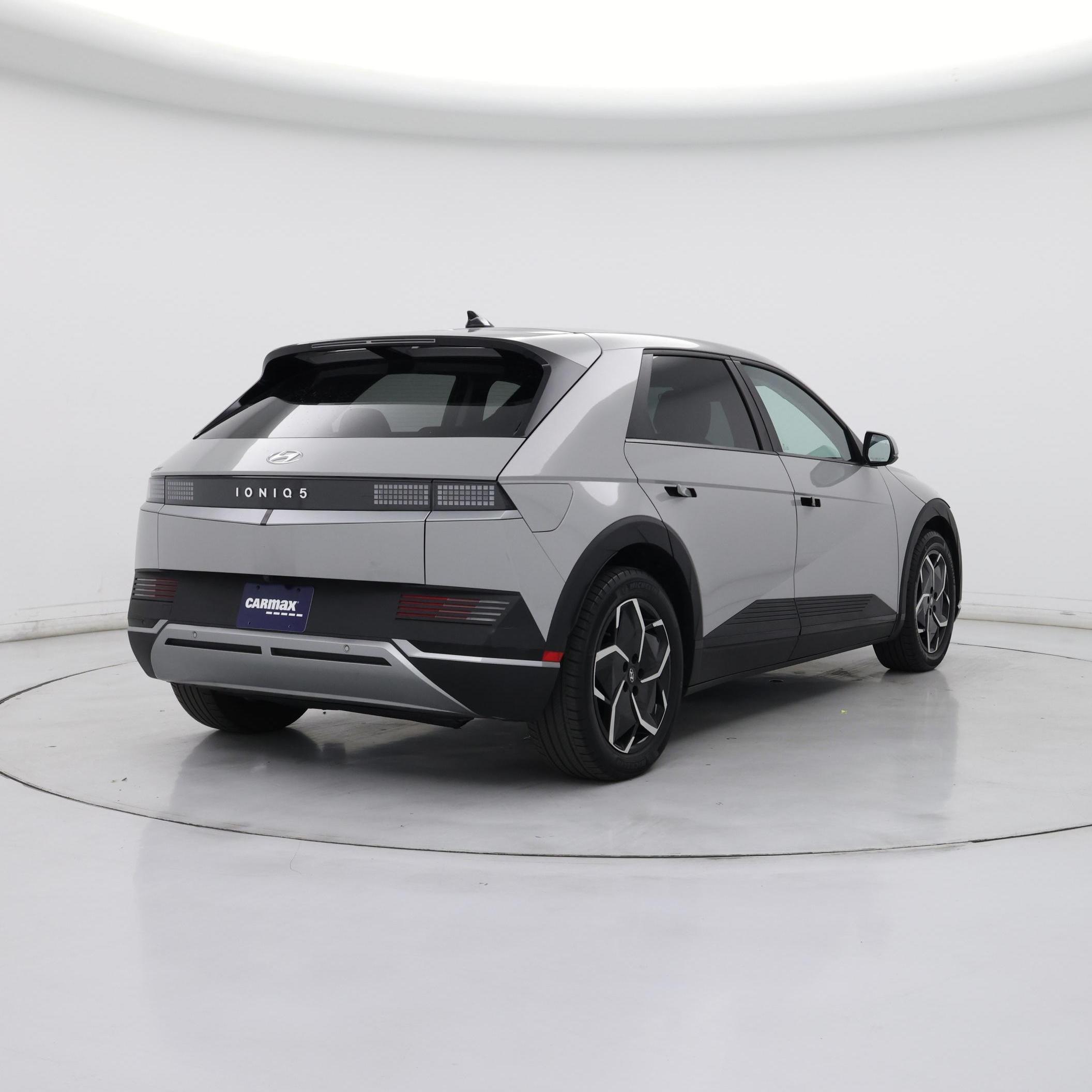 Thumbnail: 2024 Hyundai Ioniq 5 - 8