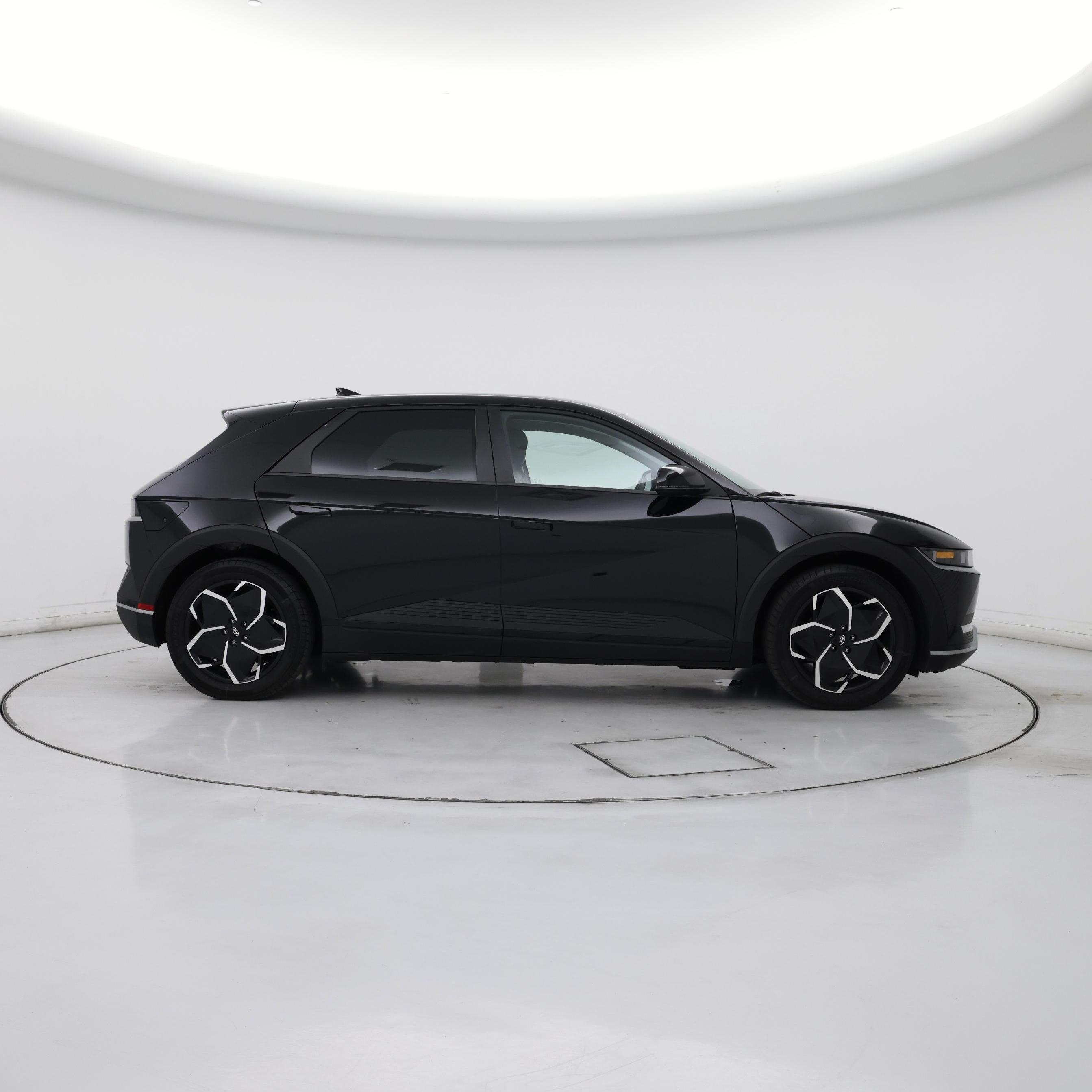 Thumbnail: 2024 Hyundai Ioniq 5 - 7