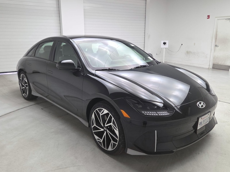 2024 Hyundai Ioniq 6 Limited
