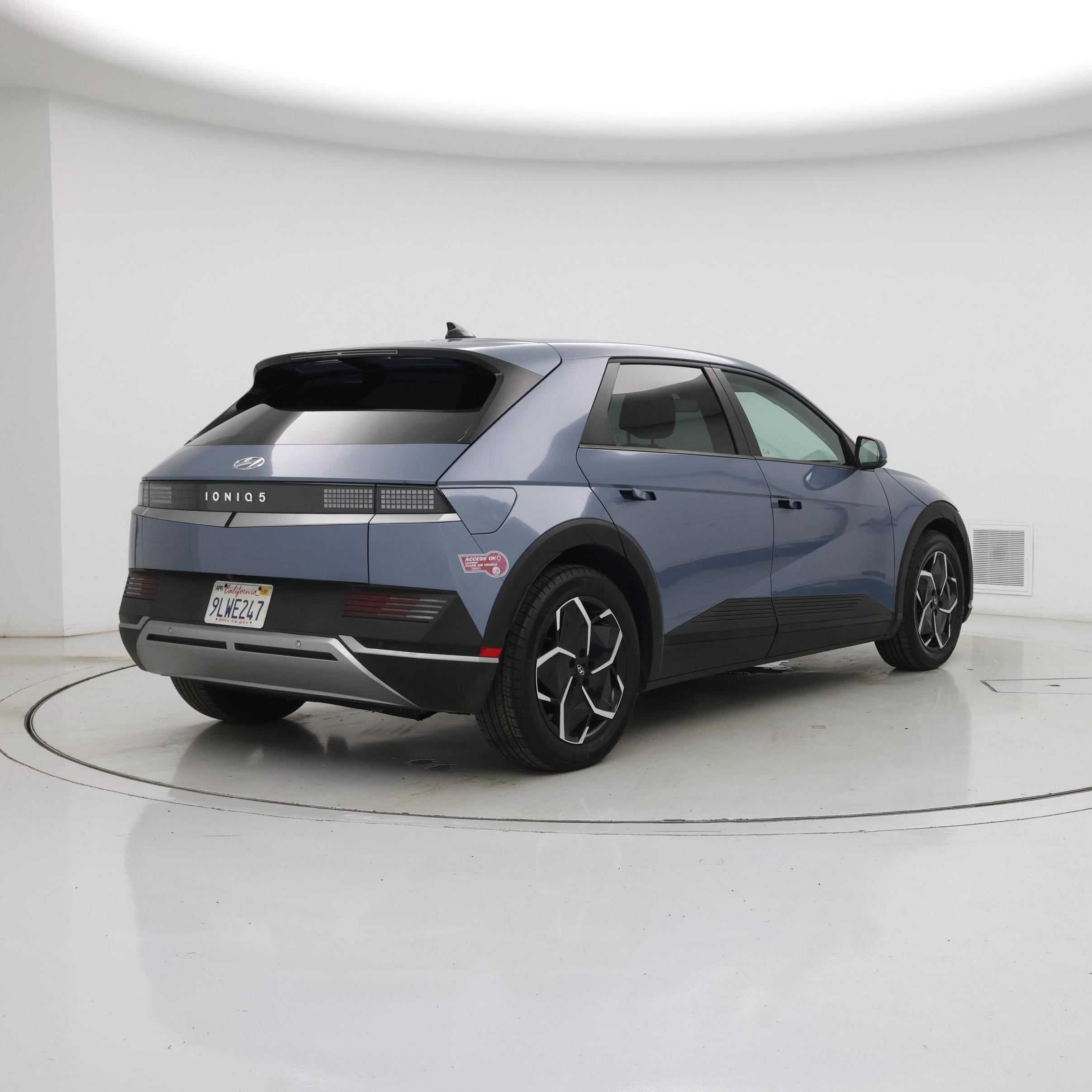 Thumbnail: 2024 Hyundai Ioniq 5 - 8