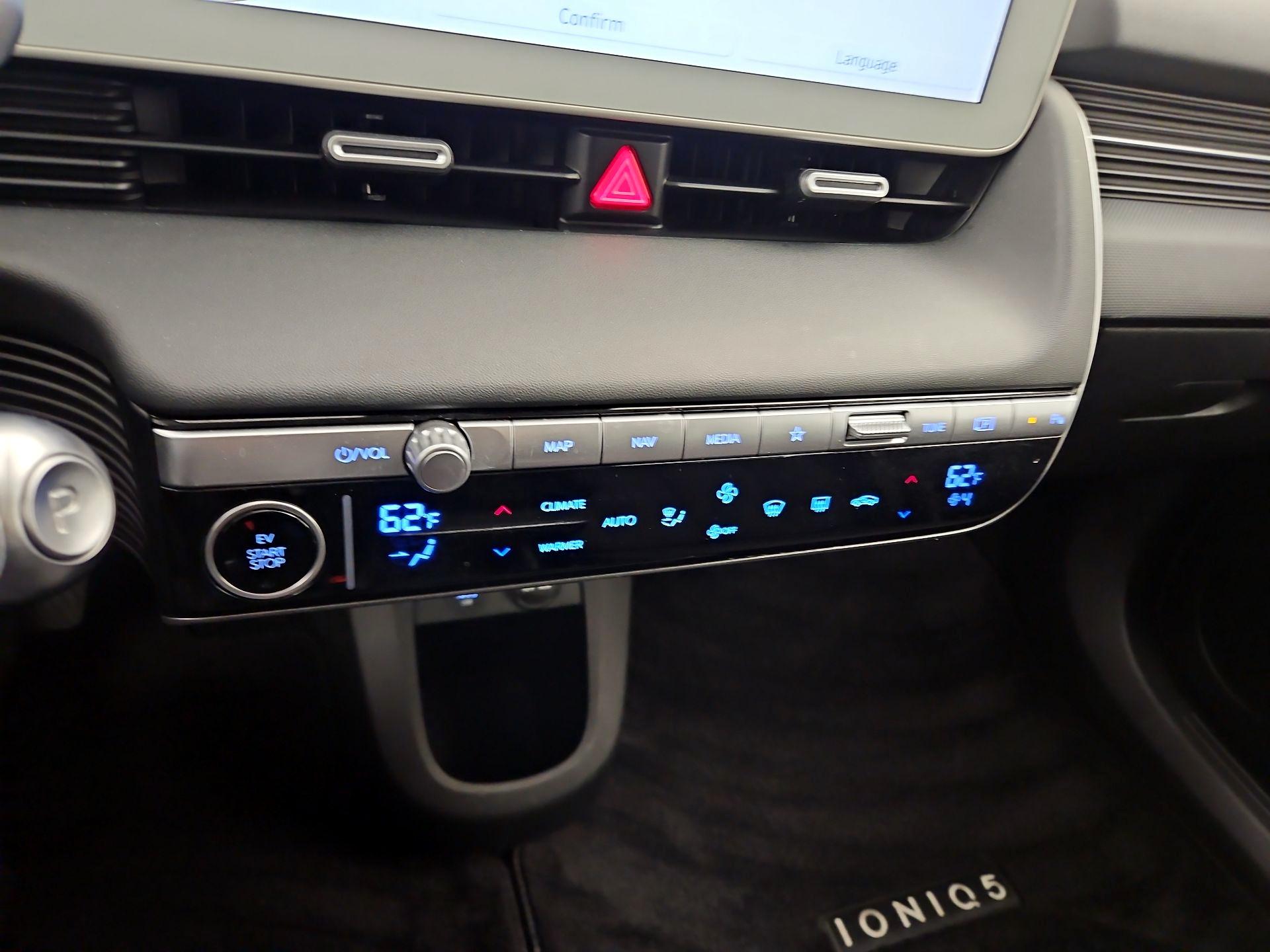 Thumbnail: 2024 Hyundai Ioniq 5 - 16