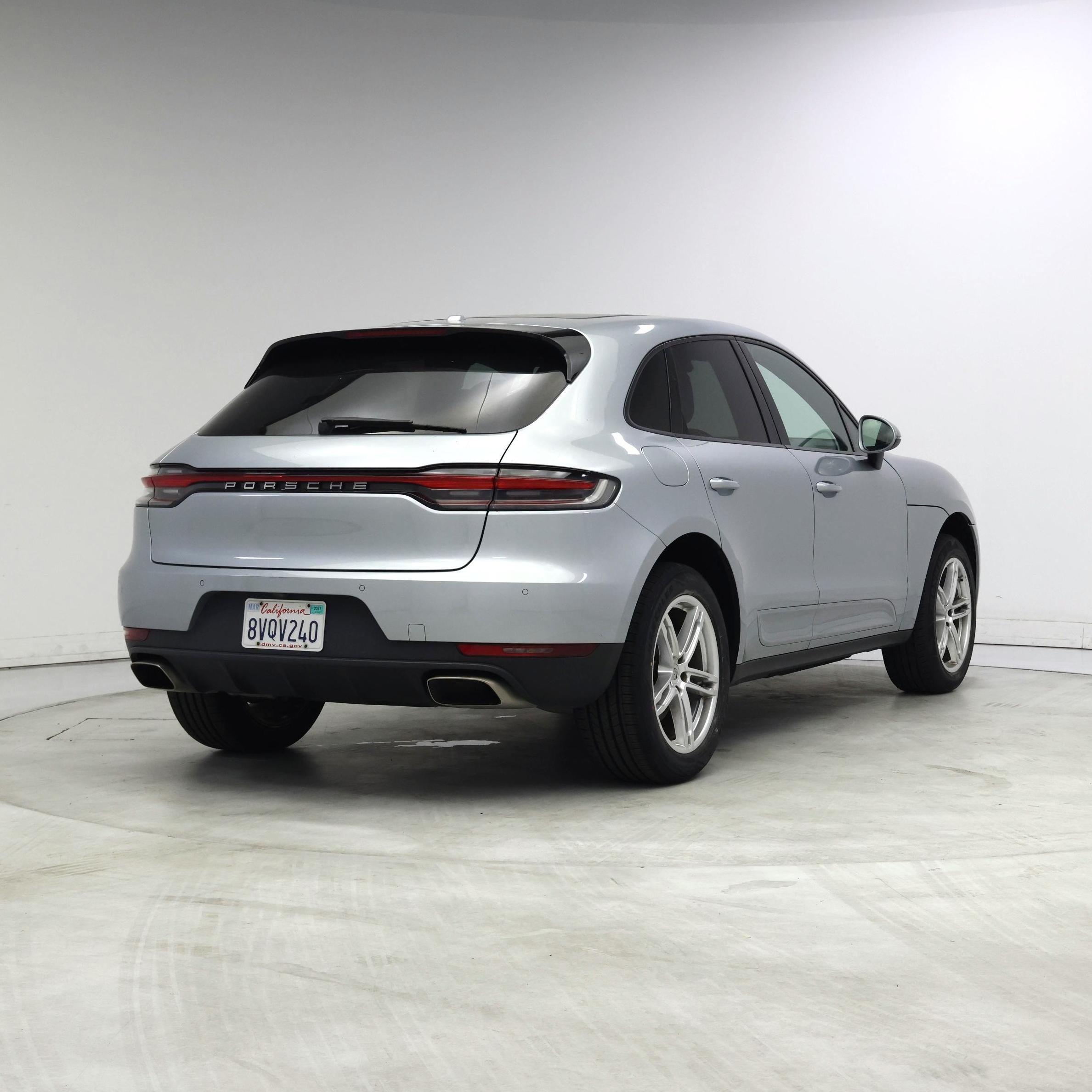 Thumbnail: 2021 Porsche Macan - 8