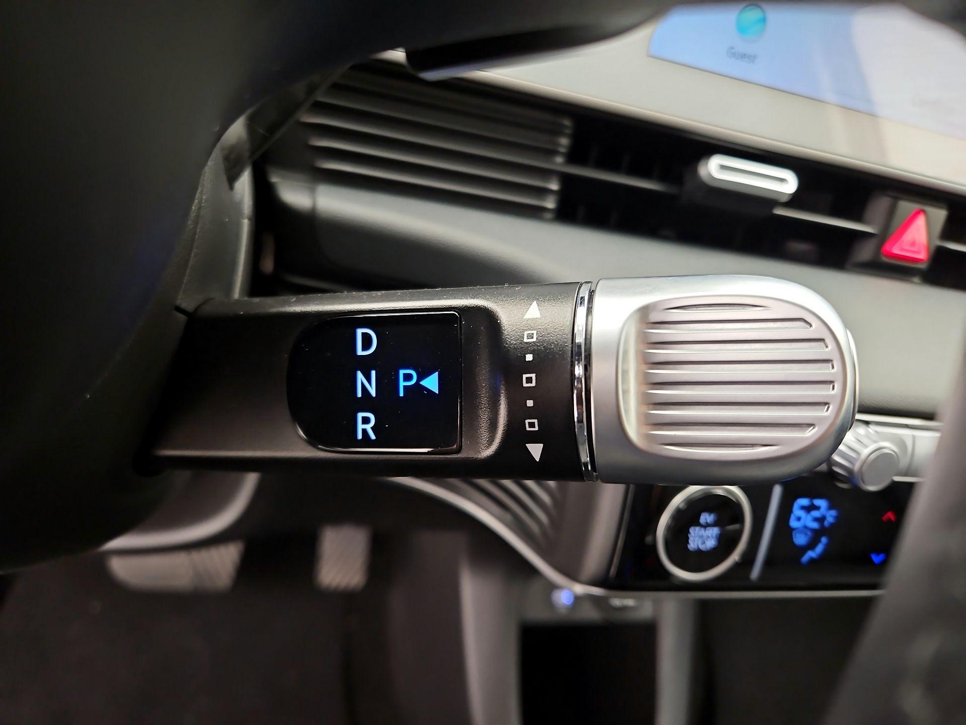 Thumbnail: 2024 Hyundai Ioniq 5 - 18