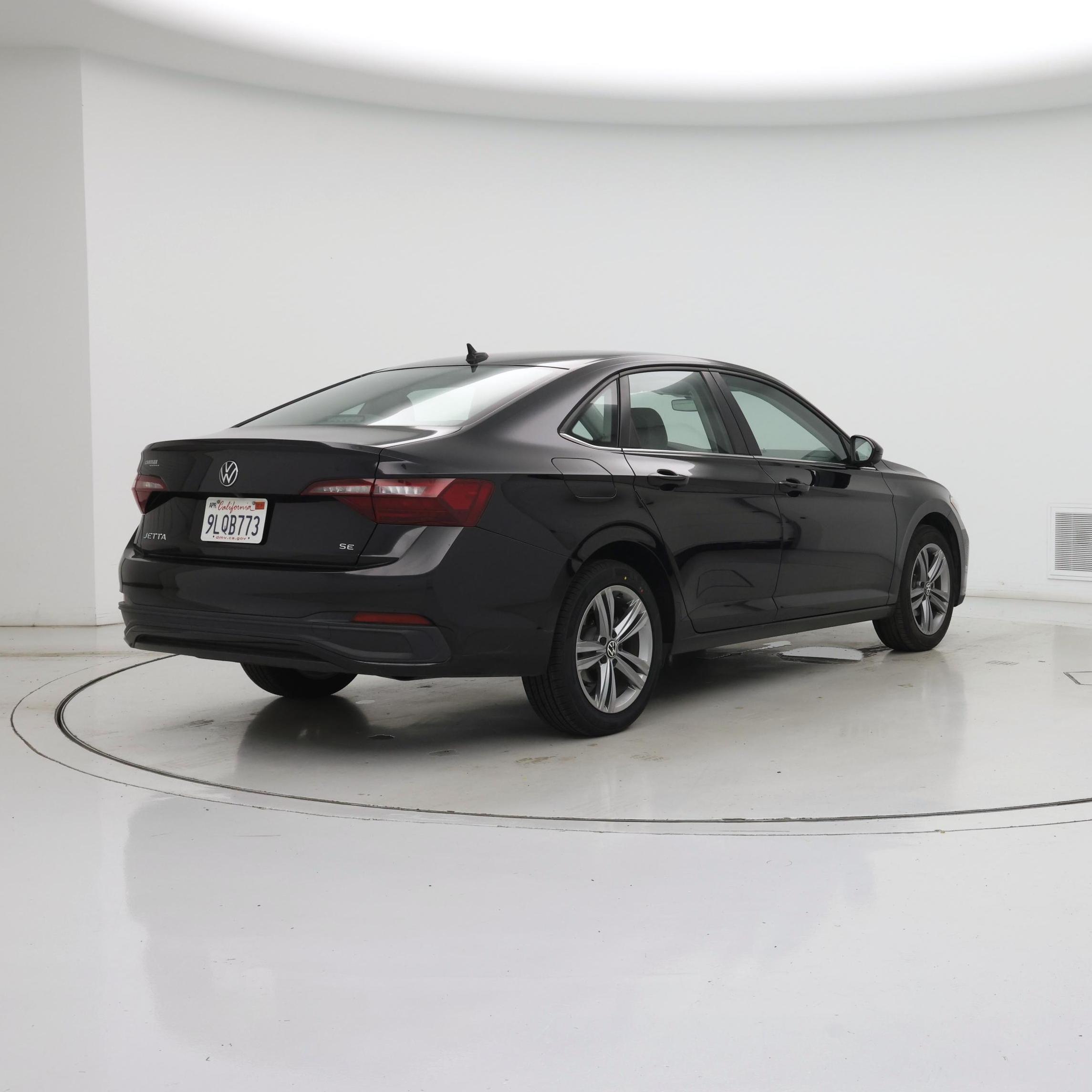 Thumbnail: 2024 Volkswagen Jetta - 8