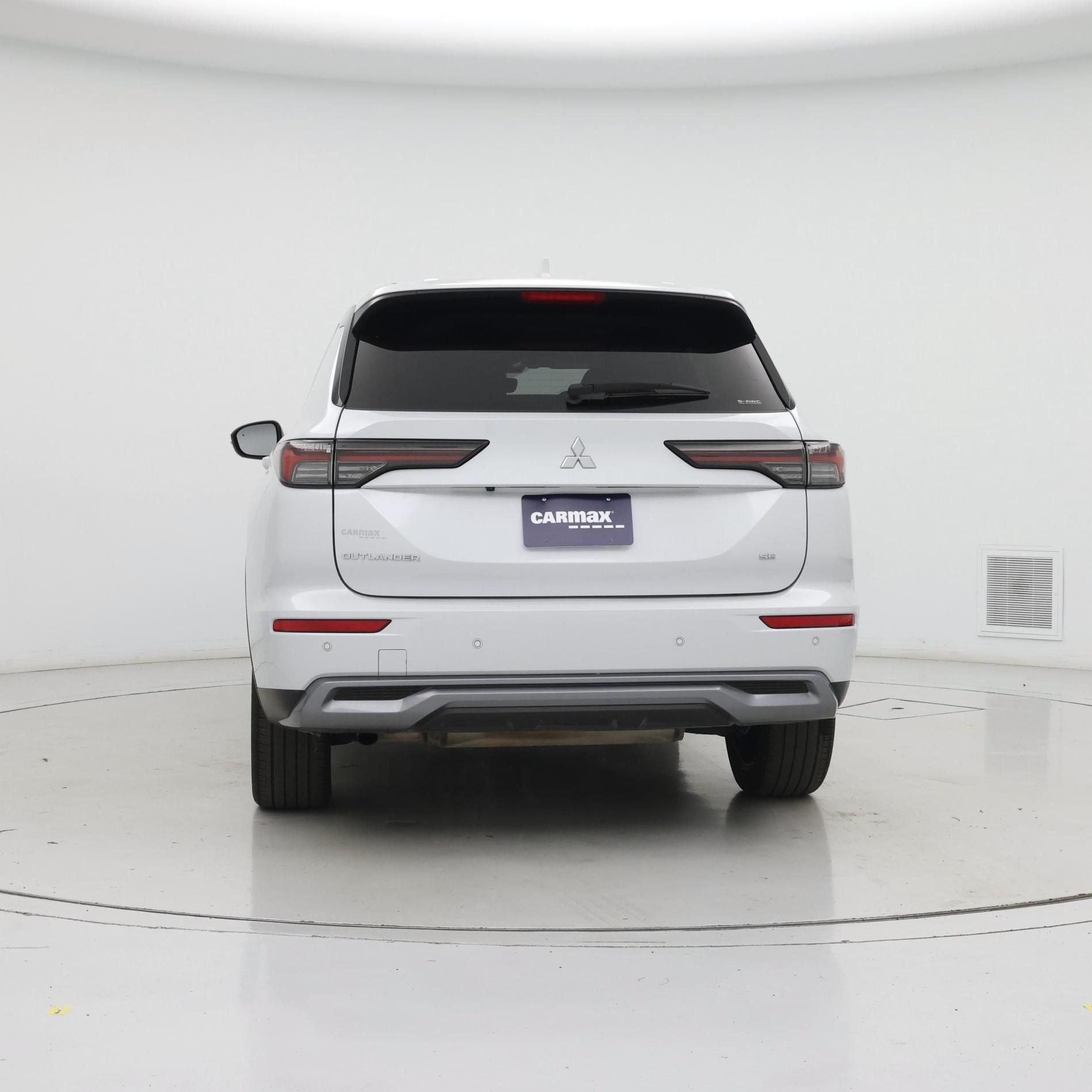 Thumbnail: 2025 Mitsubishi Outlander - 6