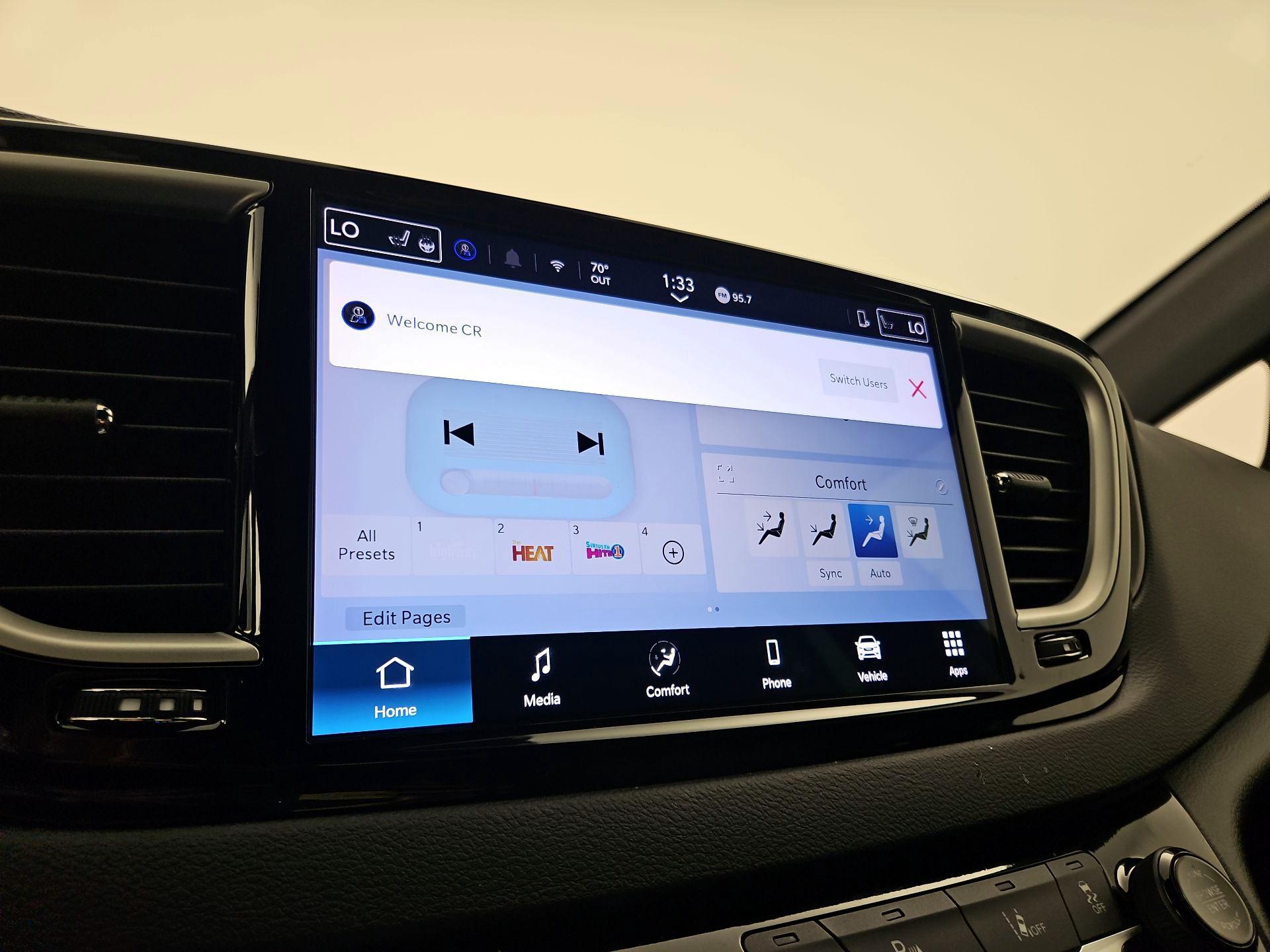 Thumbnail: 2025 Chrysler Pacifica - 15