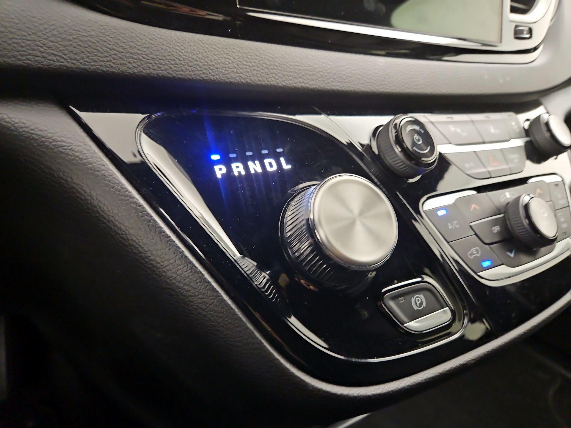 Thumbnail: 2025 Chrysler Pacifica - 17
