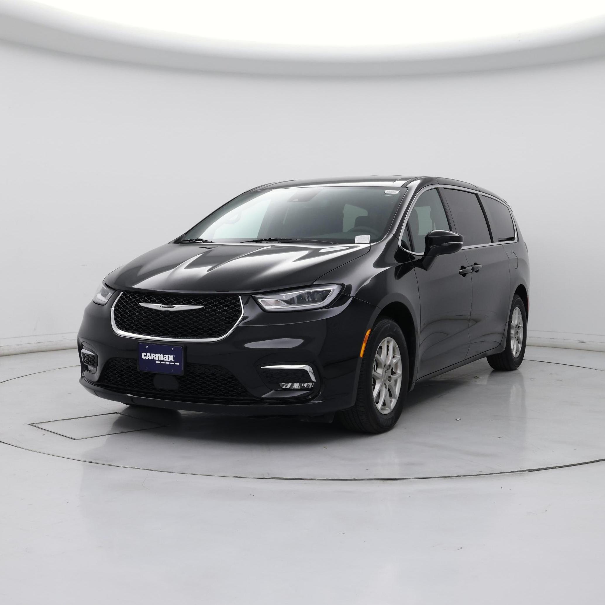 Thumbnail: 2025 Chrysler Pacifica - 4