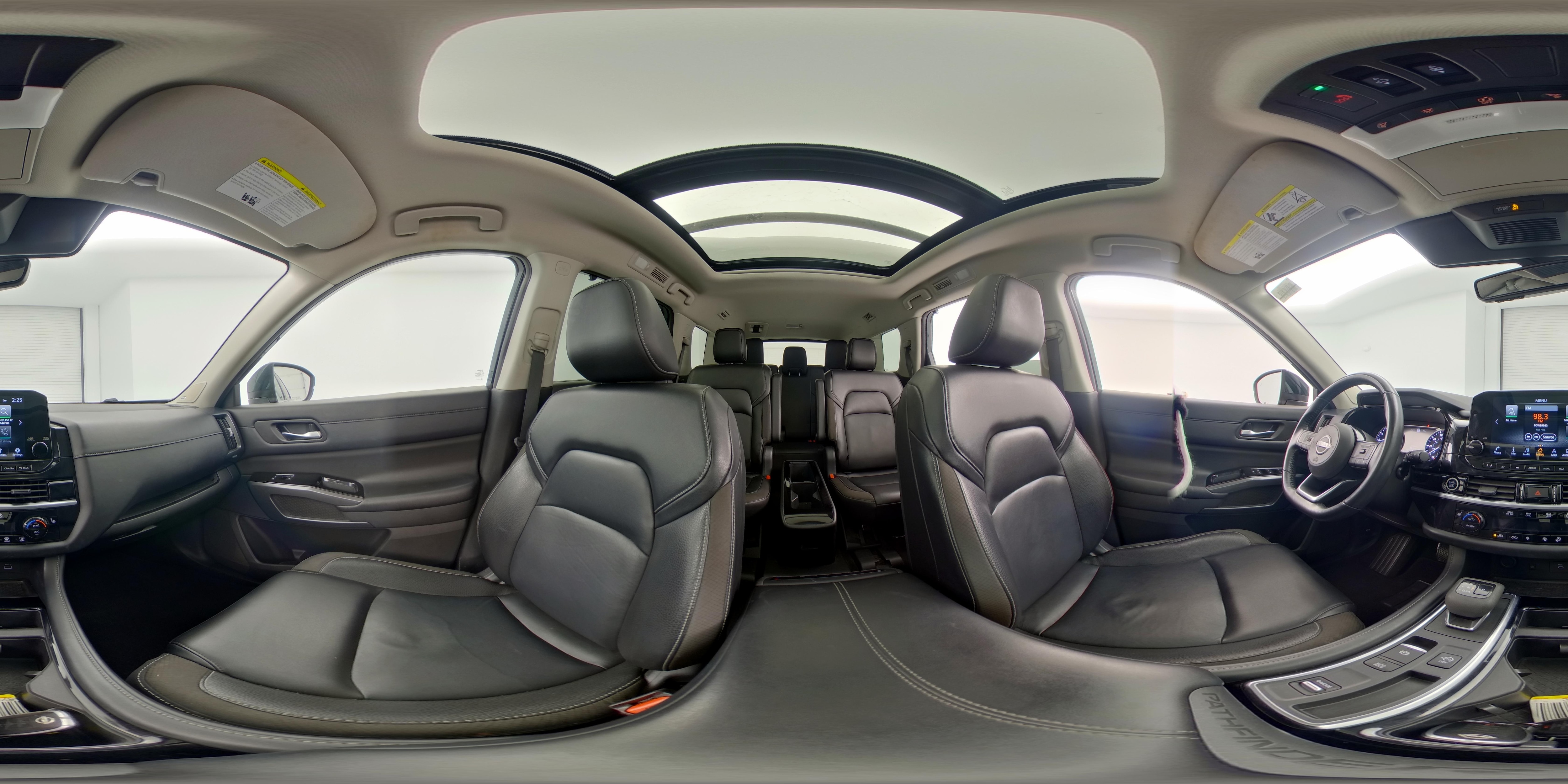 2023 Nissan Pathfinder SL - Photo 28
