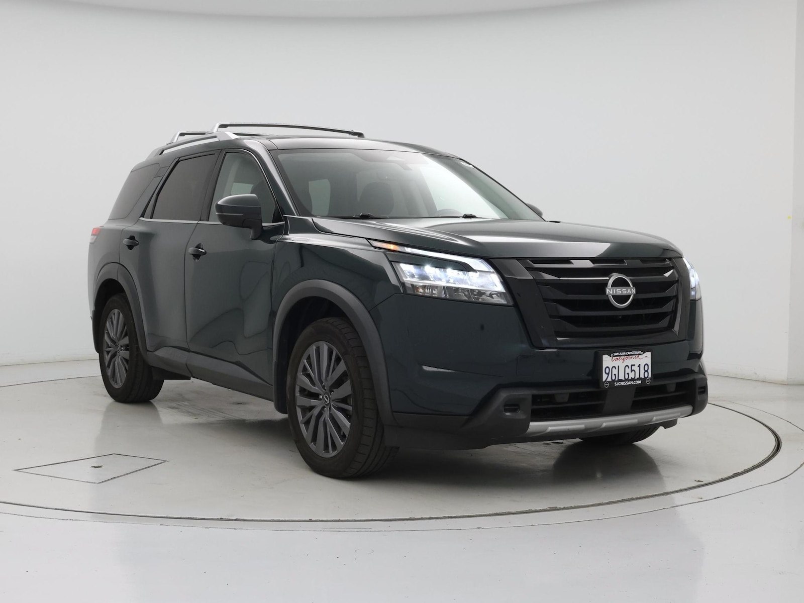 2023 Nissan Pathfinder SL - Photo 2