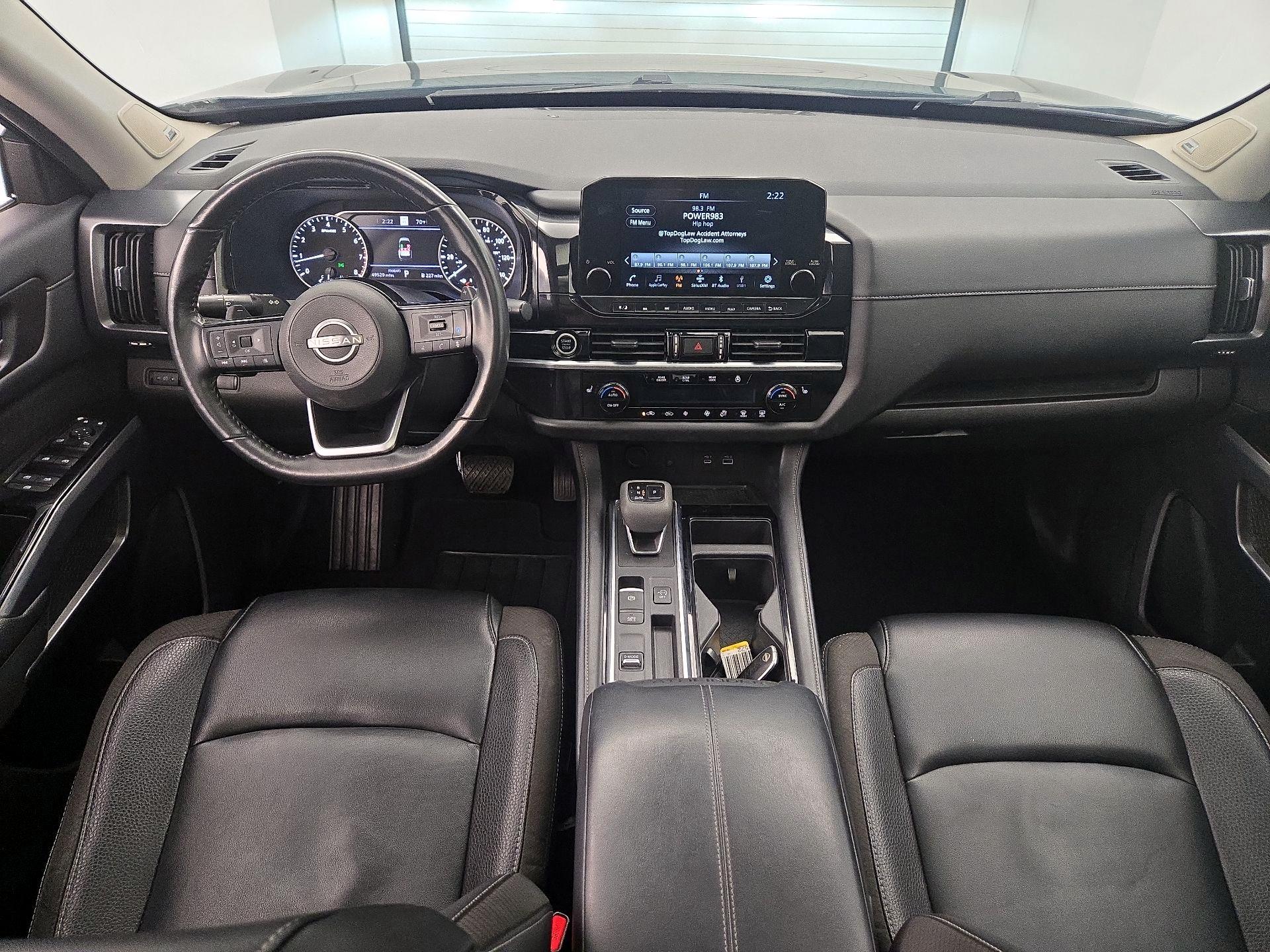 Thumbnail: 2023 Nissan Pathfinder - 9