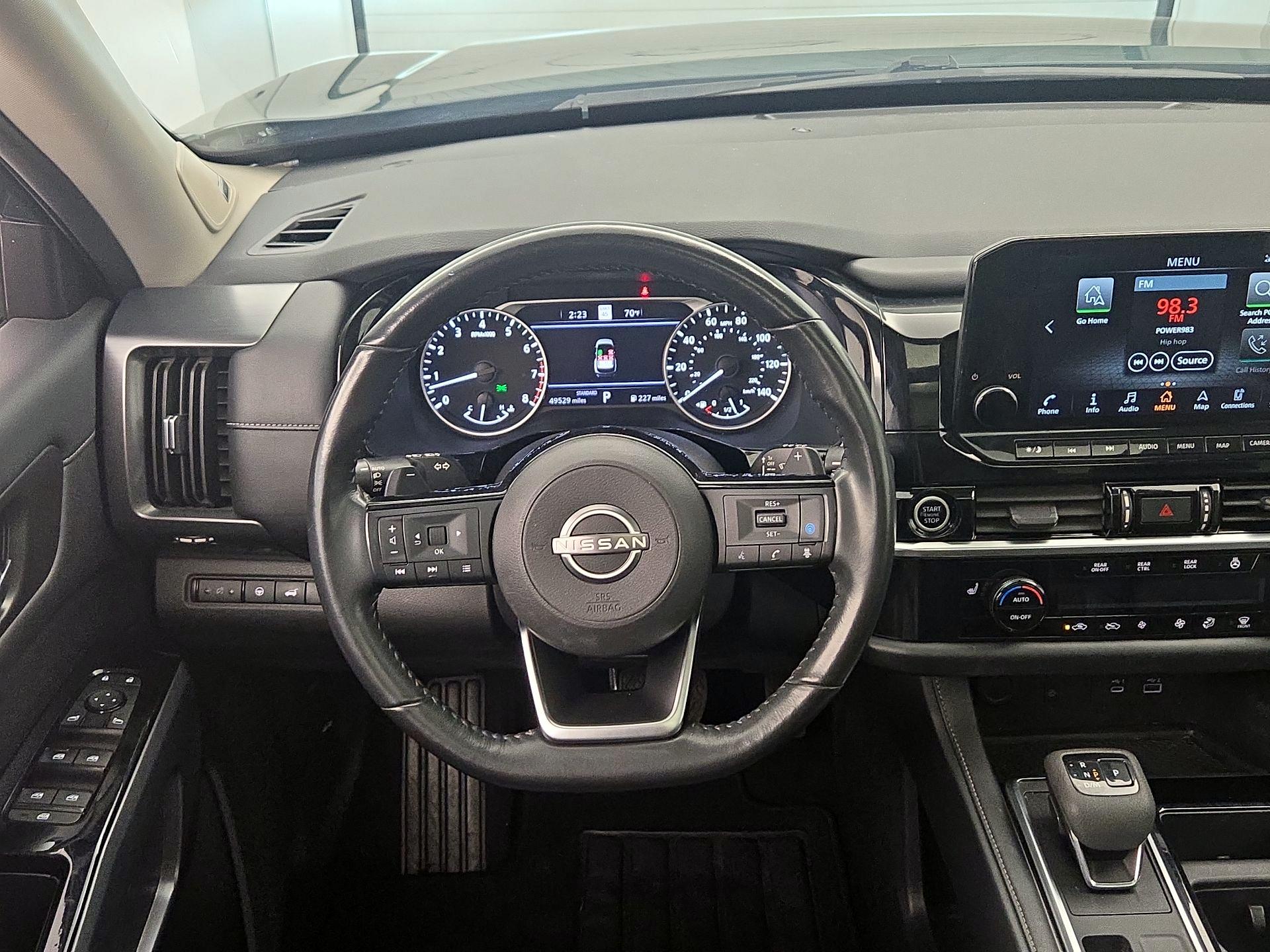 Thumbnail: 2023 Nissan Pathfinder - 10