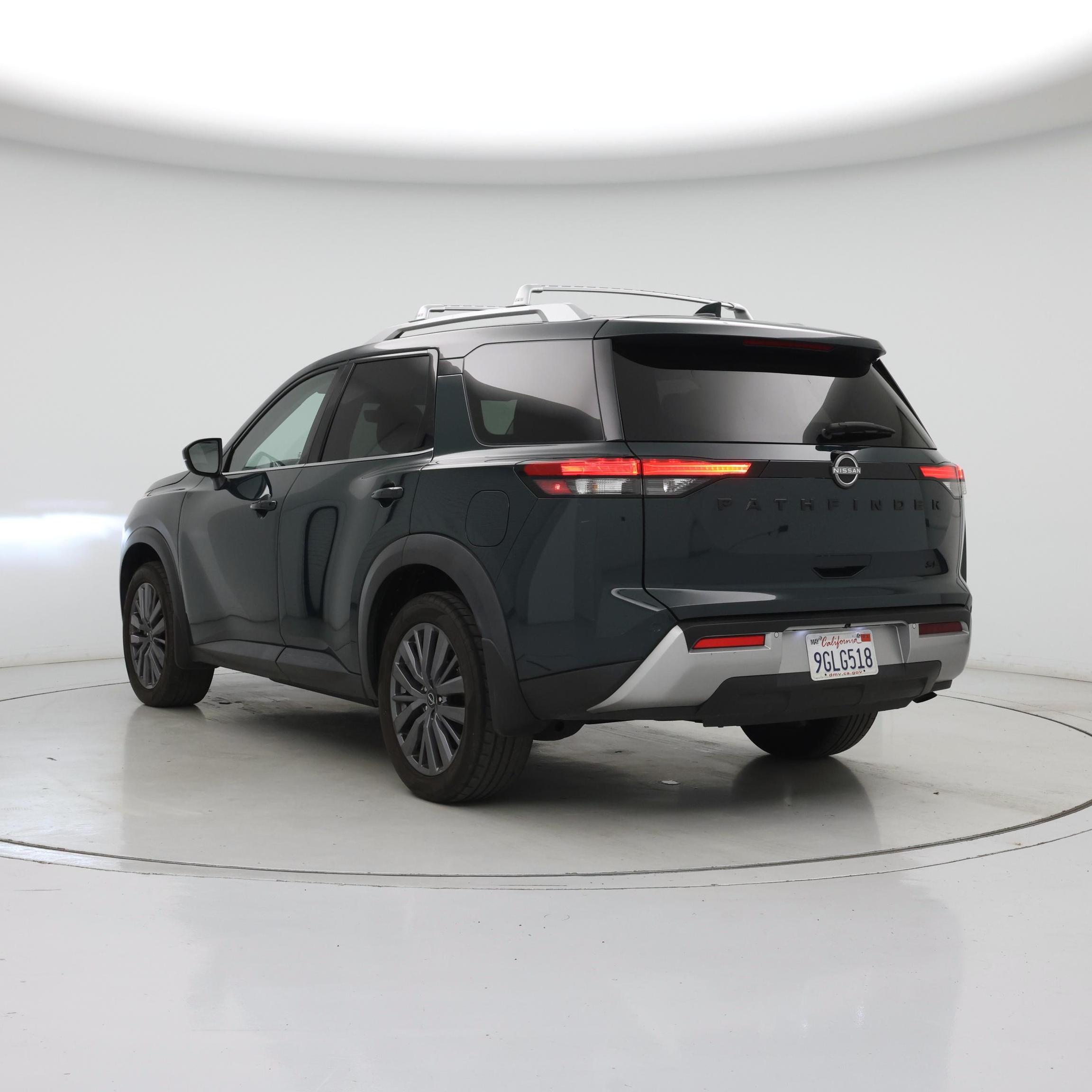 Thumbnail: 2023 Nissan Pathfinder - 2