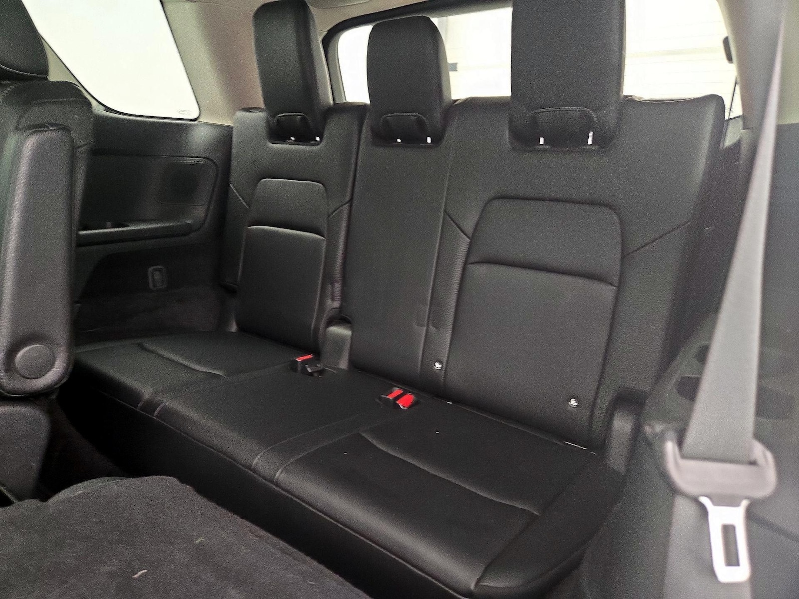 2023 Nissan Pathfinder SL - Photo 23