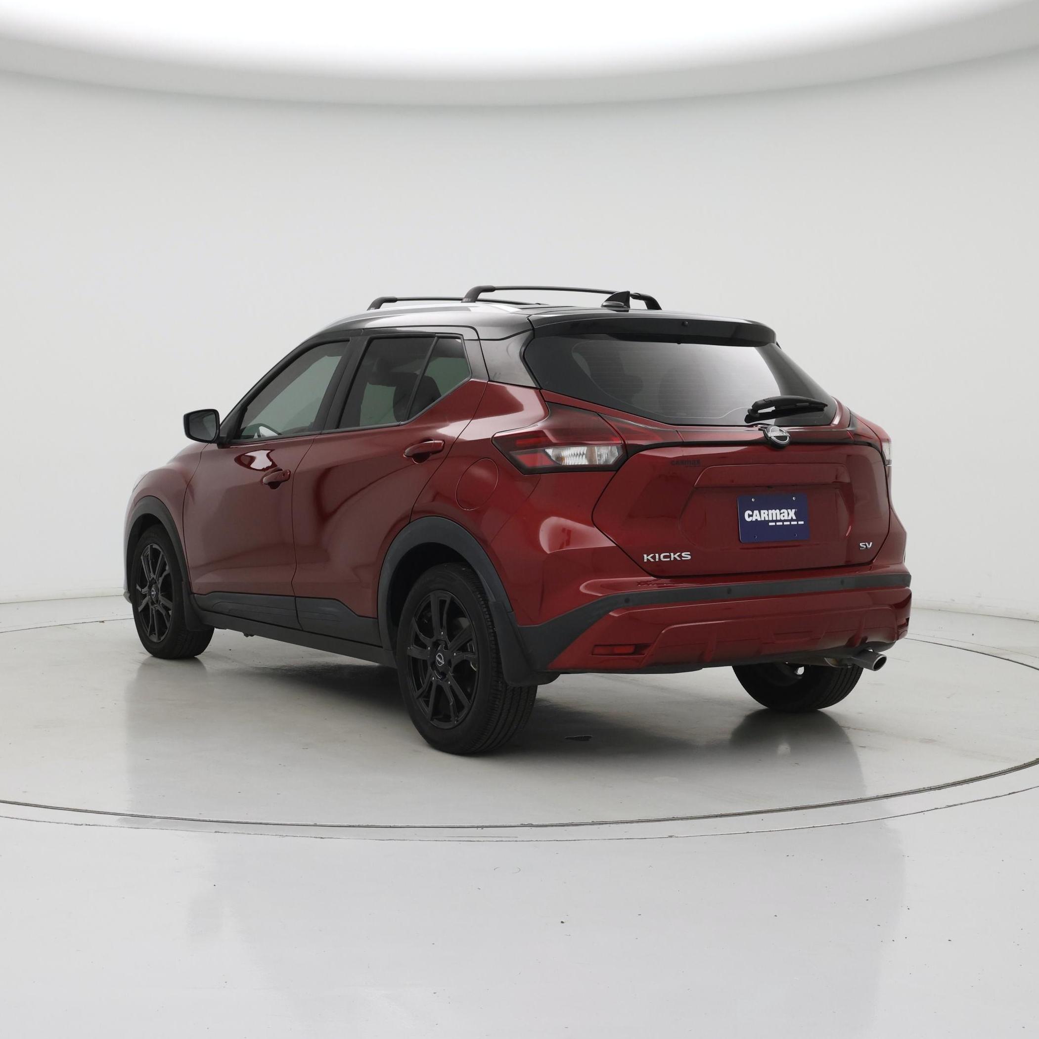 Thumbnail: 2023 Nissan Kicks - 2
