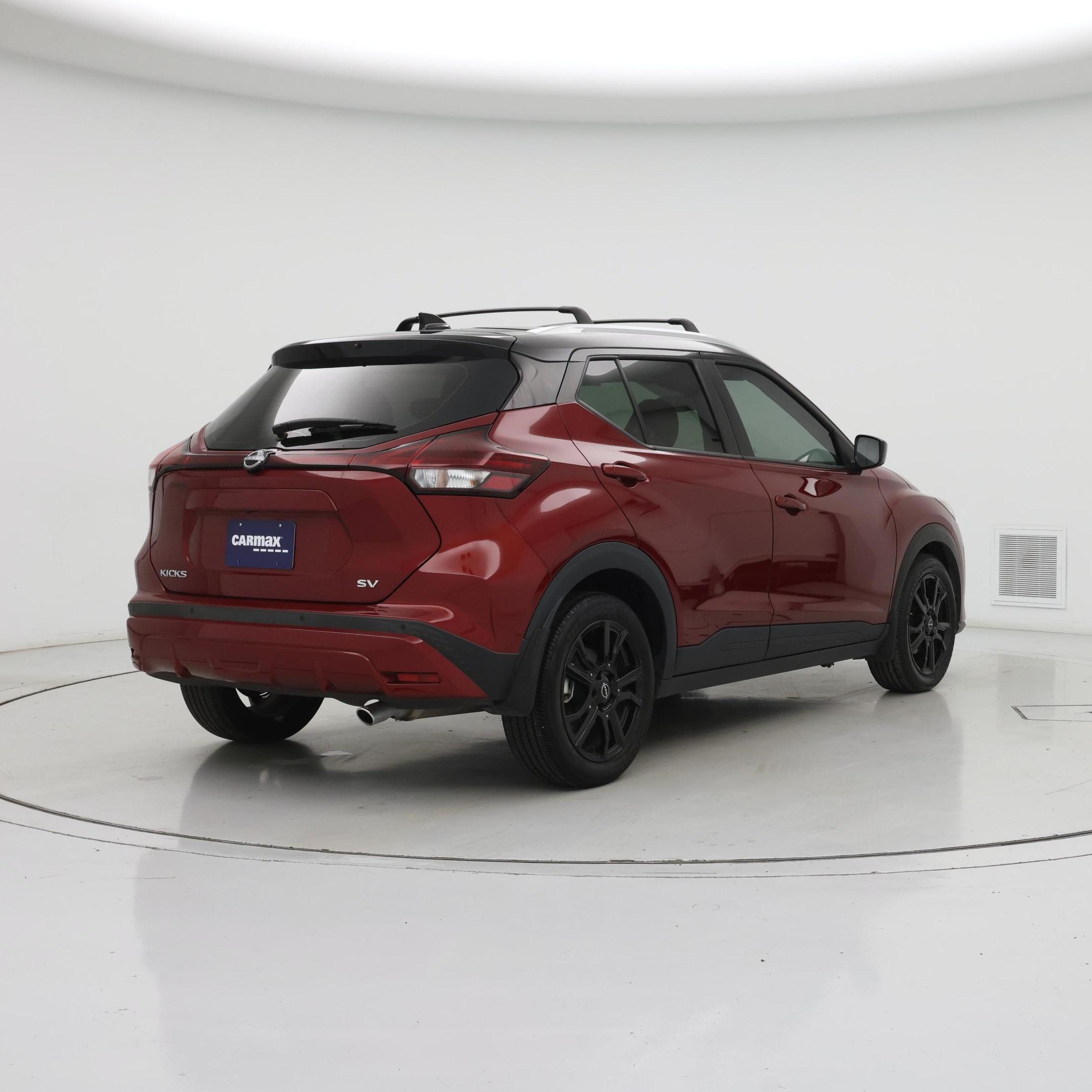Thumbnail: 2023 Nissan Kicks - 8