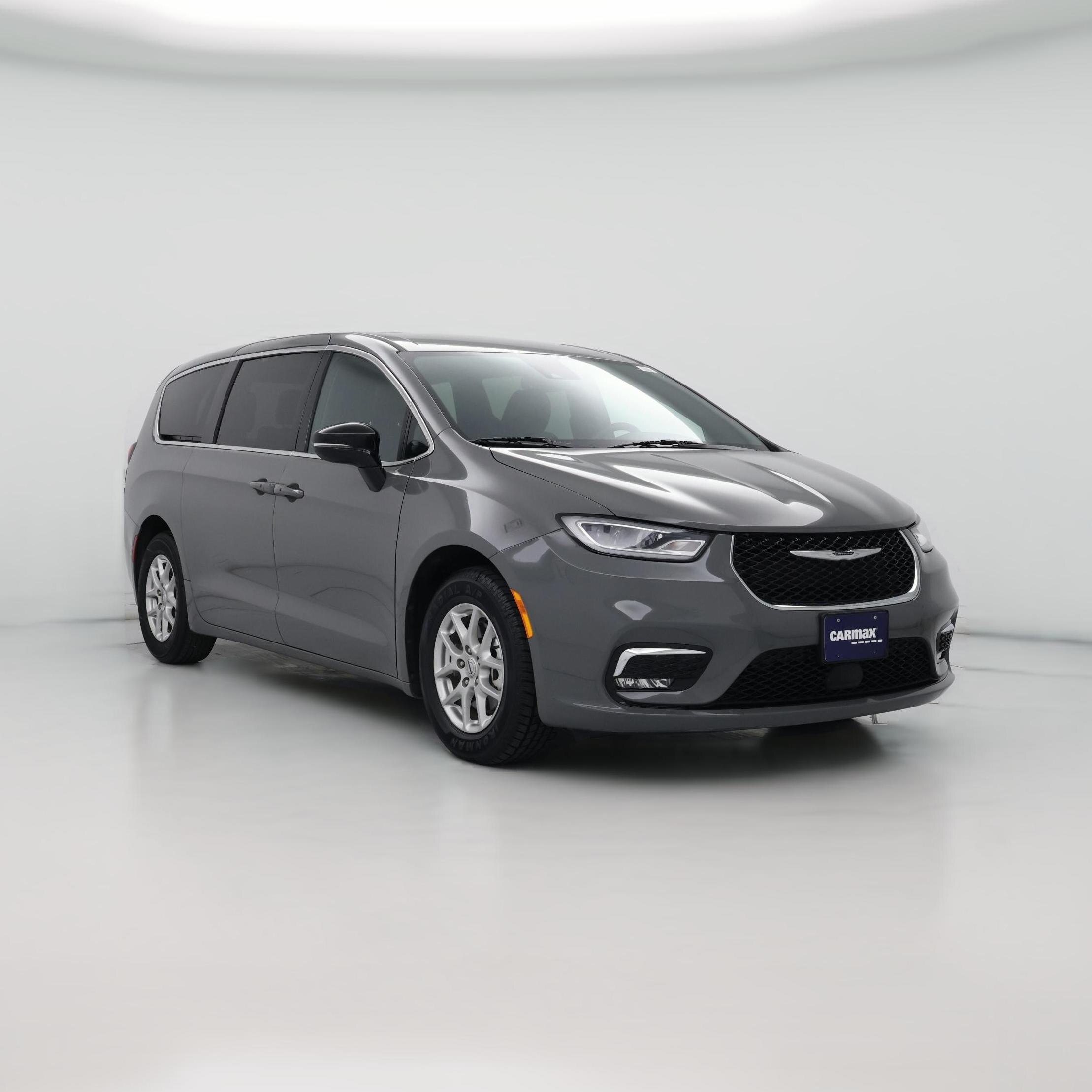Thumbnail: 2025 Chrysler Pacifica - 1