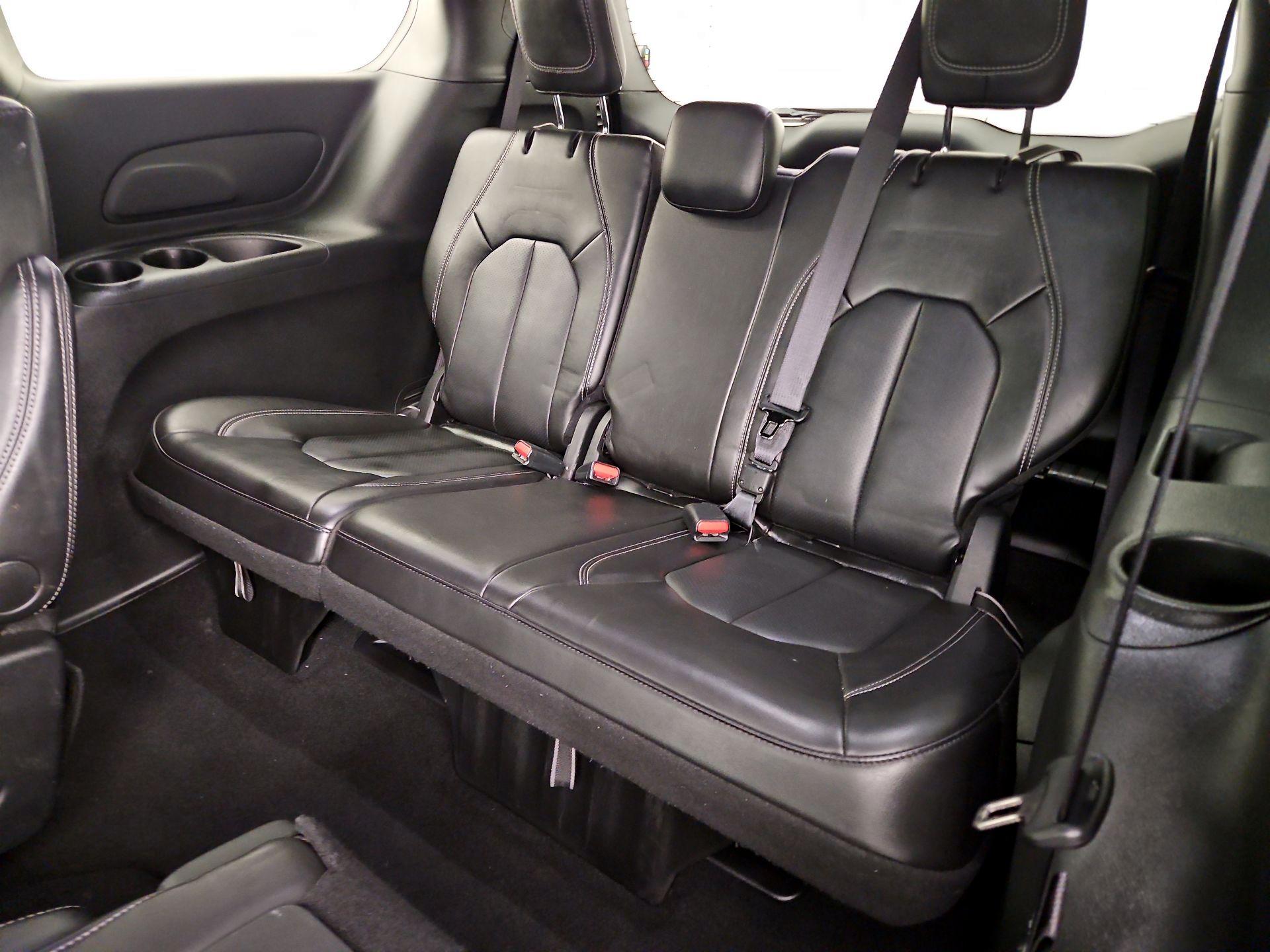 Thumbnail: 2025 Chrysler Pacifica - 20