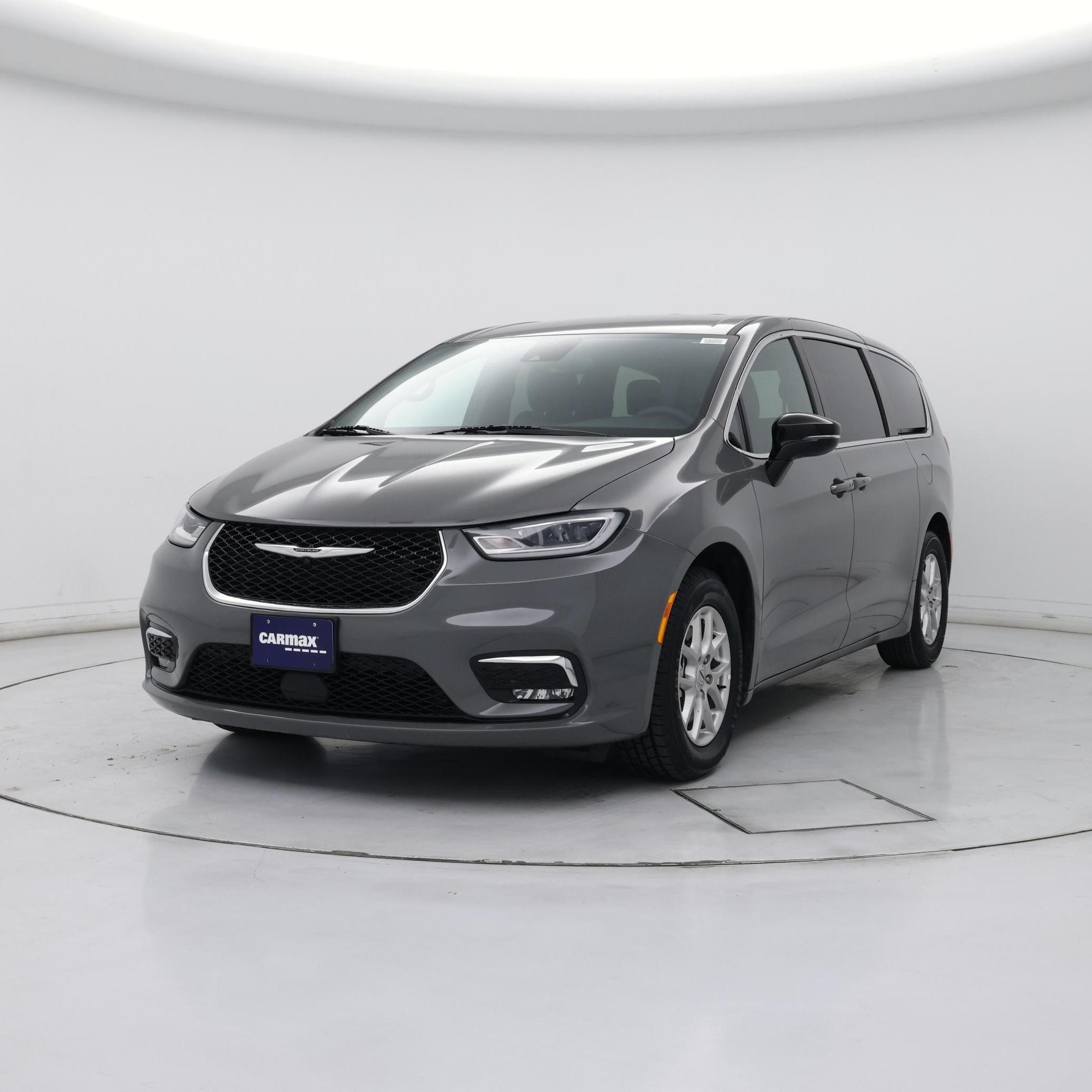 Thumbnail: 2025 Chrysler Pacifica - 4