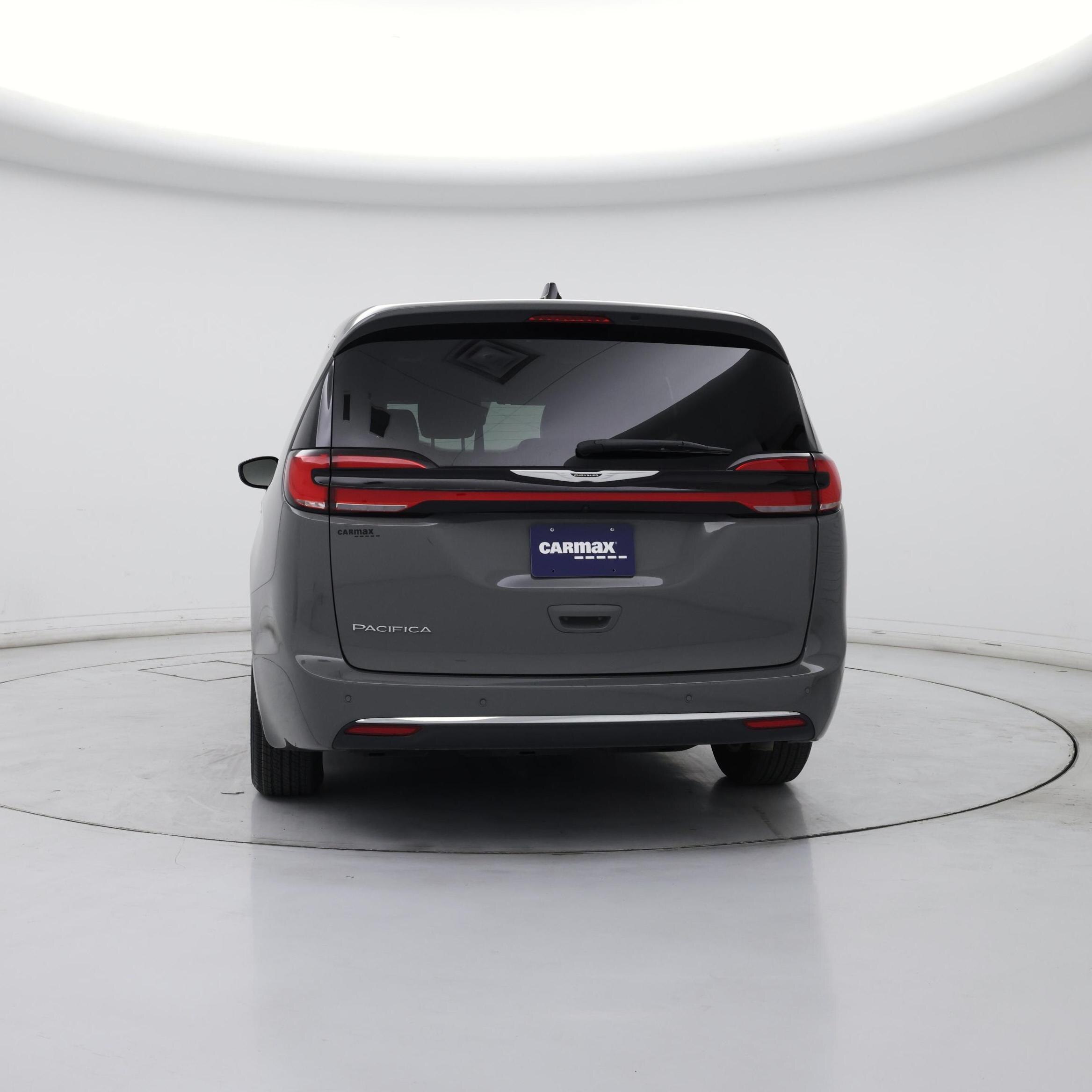 Thumbnail: 2025 Chrysler Pacifica - 6