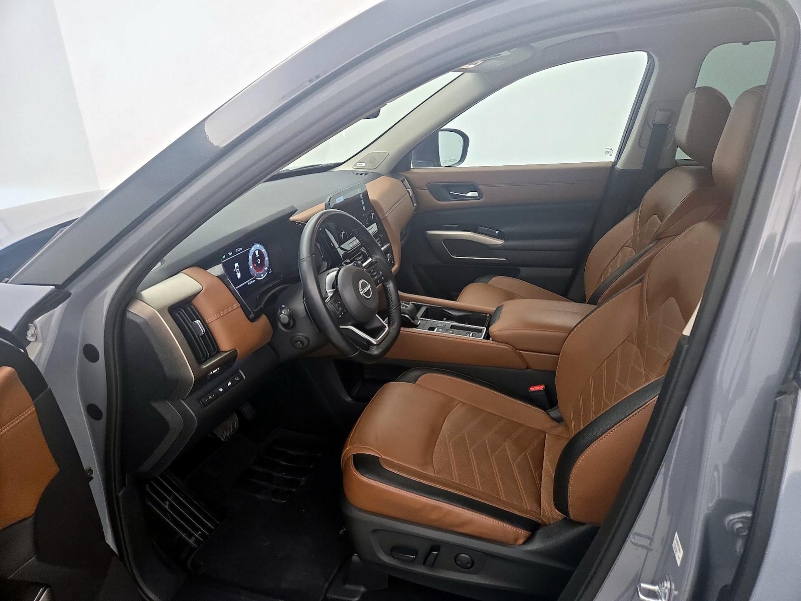 2023 Nissan Pathfinder Platinum - Photo 12